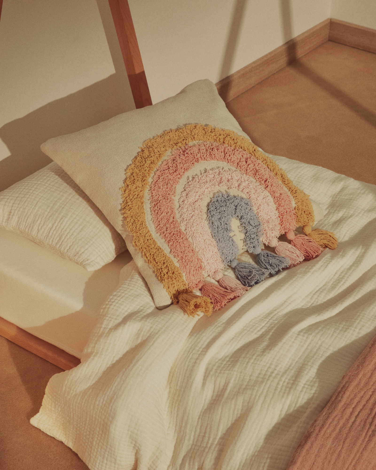 Чехол для подушки Tadea 100% хлопок разноцветная радуга 45 x 45 см La Forma (ex Julia Grup)