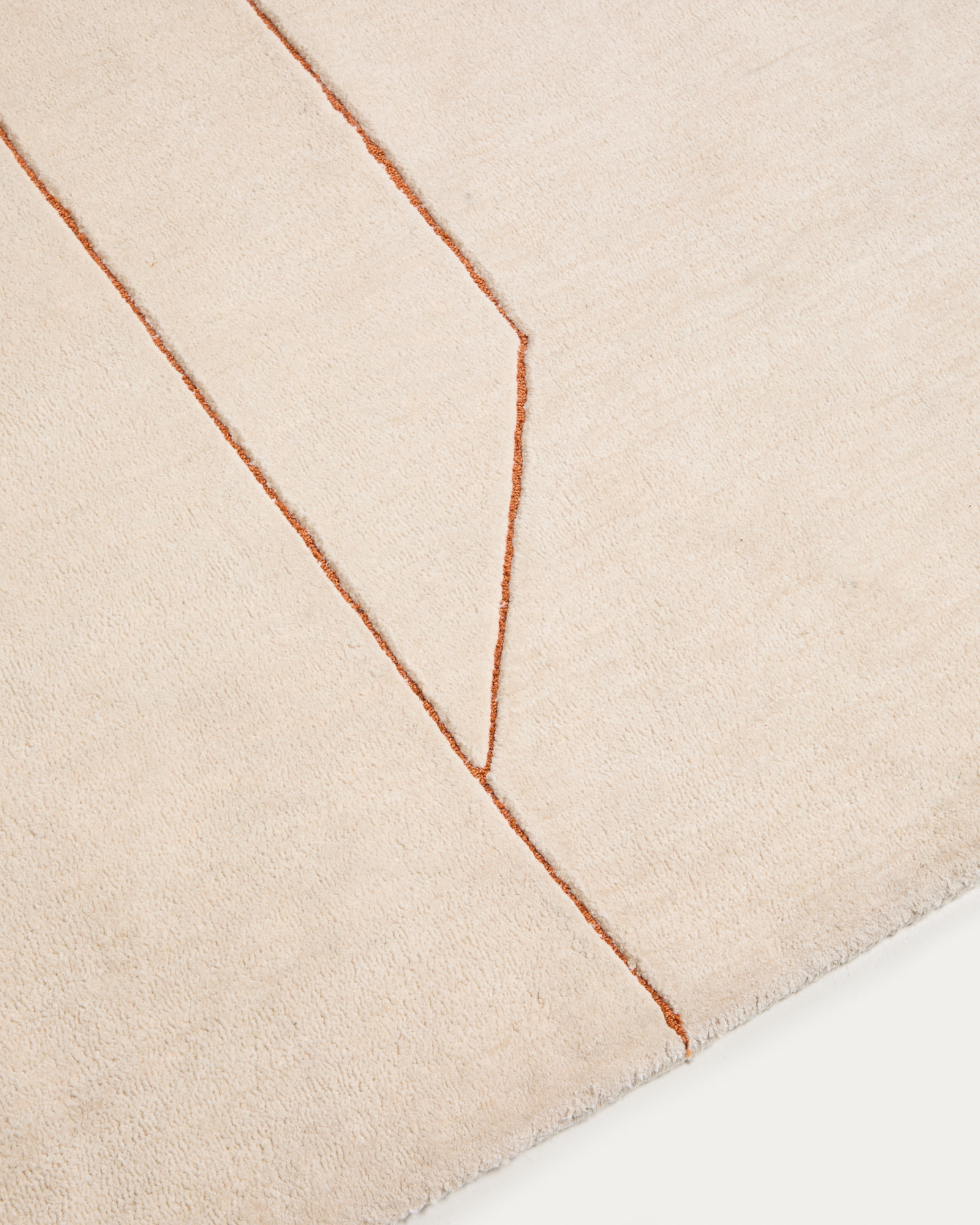 Ковер Delide из синтетического волокна цвета экрю с оранжевым графическим рисунком, 160 x 230 см La Forma 481215