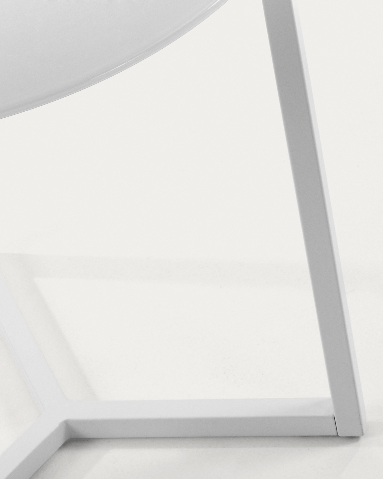 Столик Marae белый La Forma (ex Julia Grup)