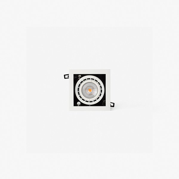 Белый встраиваемый светильник Nano Colin-1 с рамкой 7-13W 2700K 56° Faro
