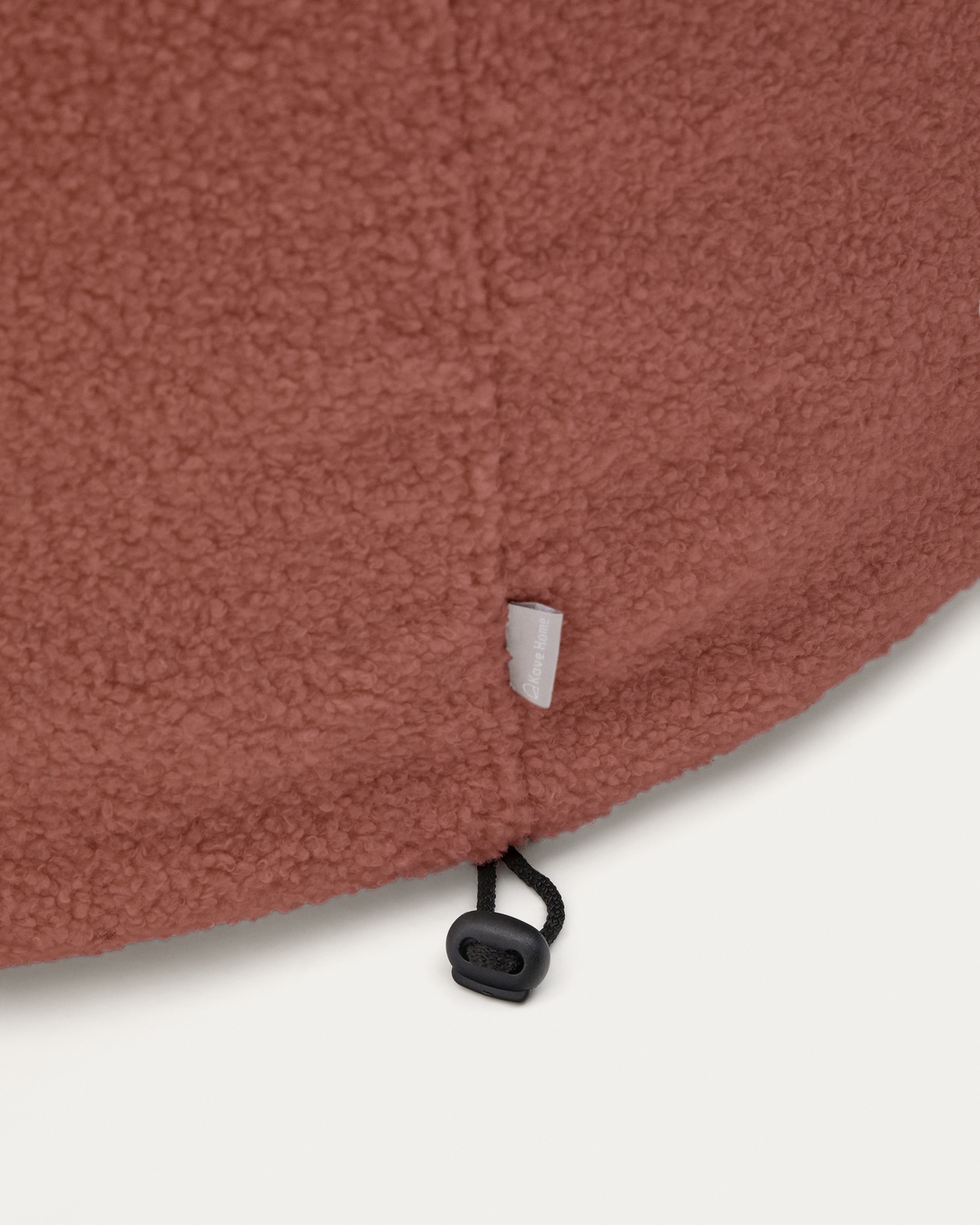 Чехол на пуф Kaeli из терракотового букле Ø 43 см La Forma (ex Julia Grup)