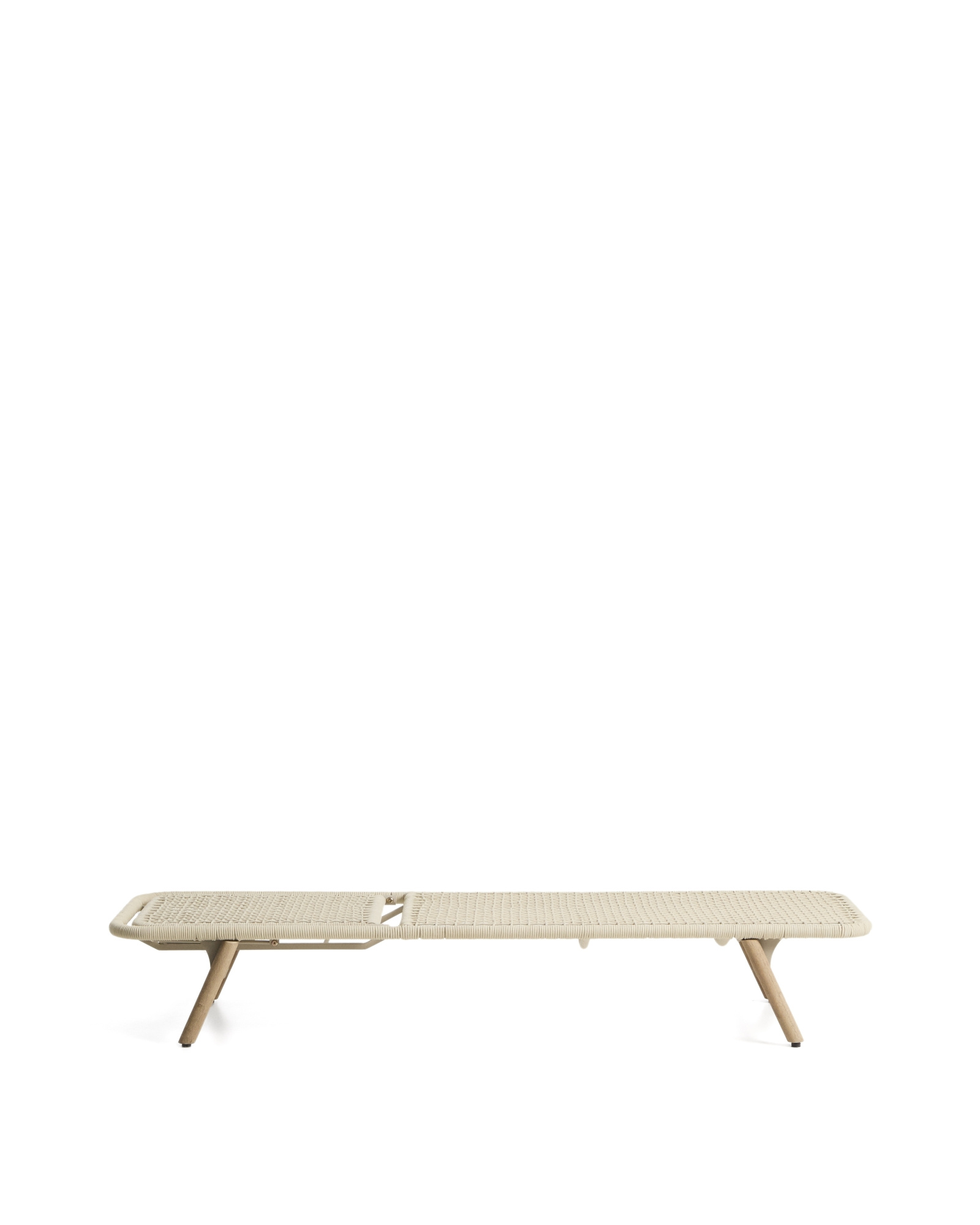 Шезлонг Dandara из веревки цвета экрю и стали с ножками из массива акации La Forma 482005