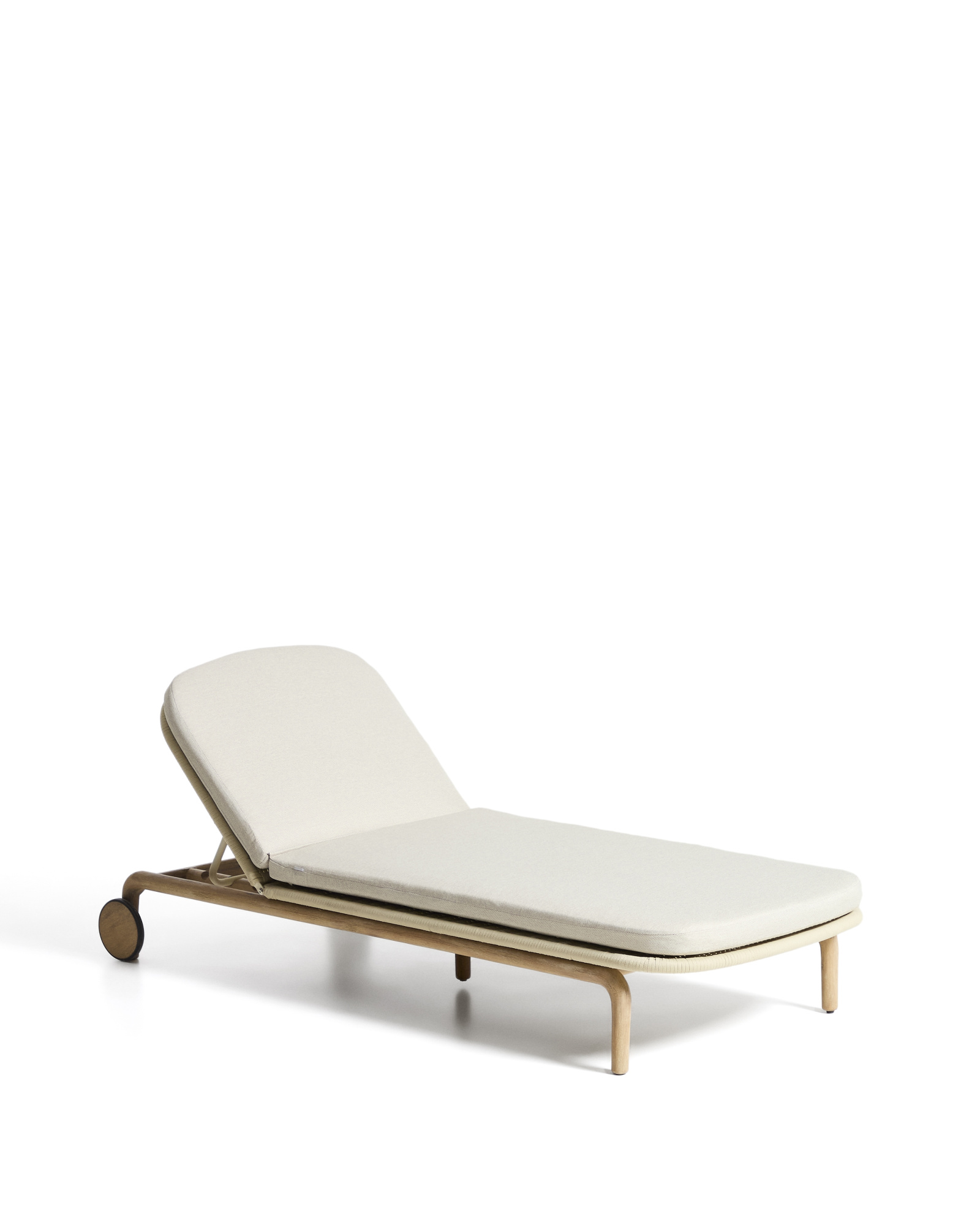 Шезлонг Alipa из массива акации и веревки цвета экрю La Forma 481339