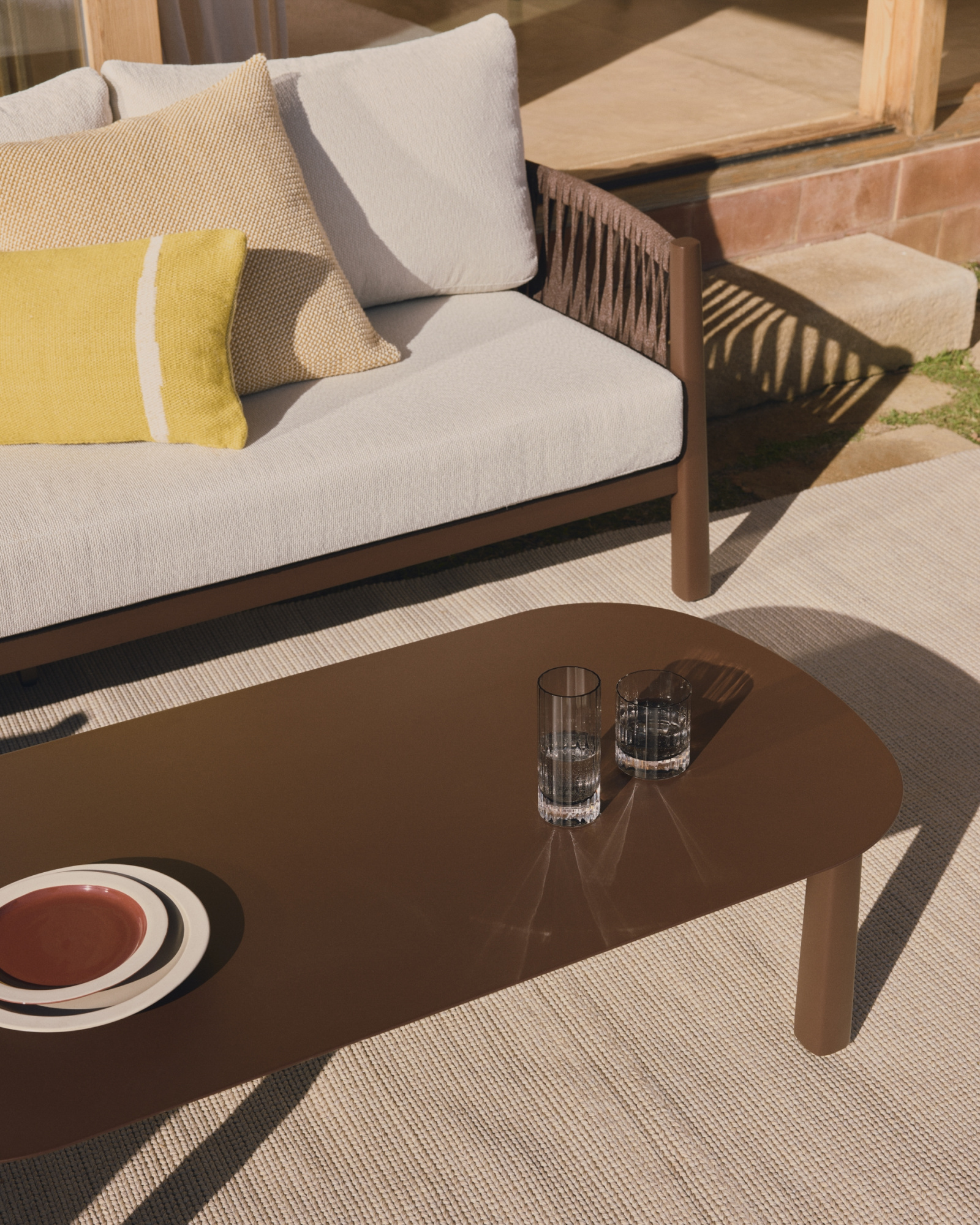 Комплект садовой мебели Aleria из коричневого алюминия и веревки La Forma 482572