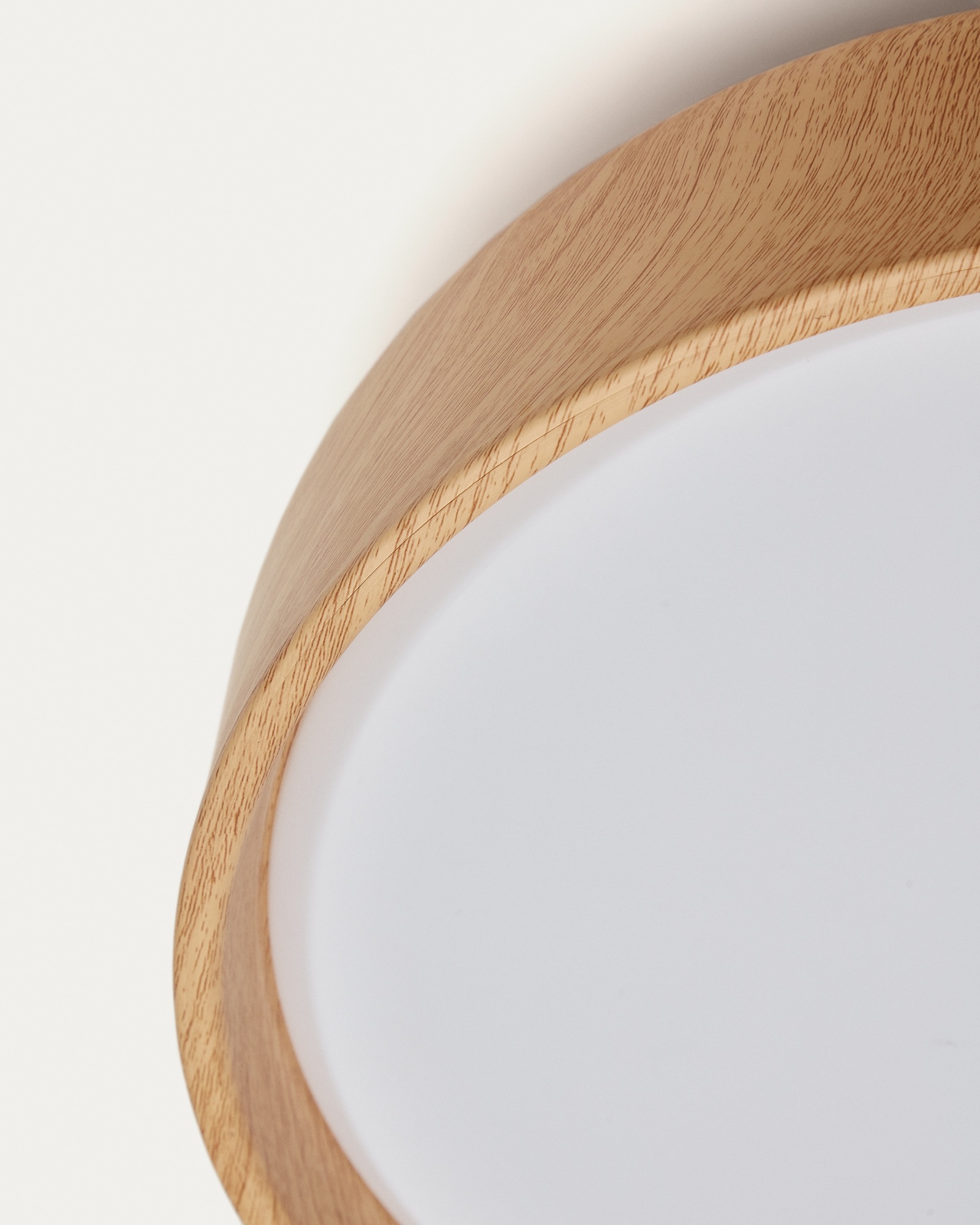 Светильник потолочный Xaviera с отделкой дуб La Forma (ex Julia Grup)