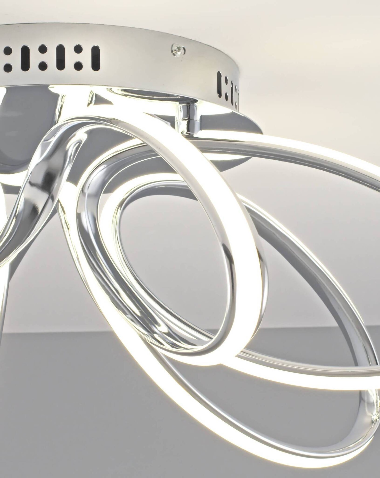 Светодиодная потолочная люстра с пультом Moderli V2782-CL Ello LED 140W