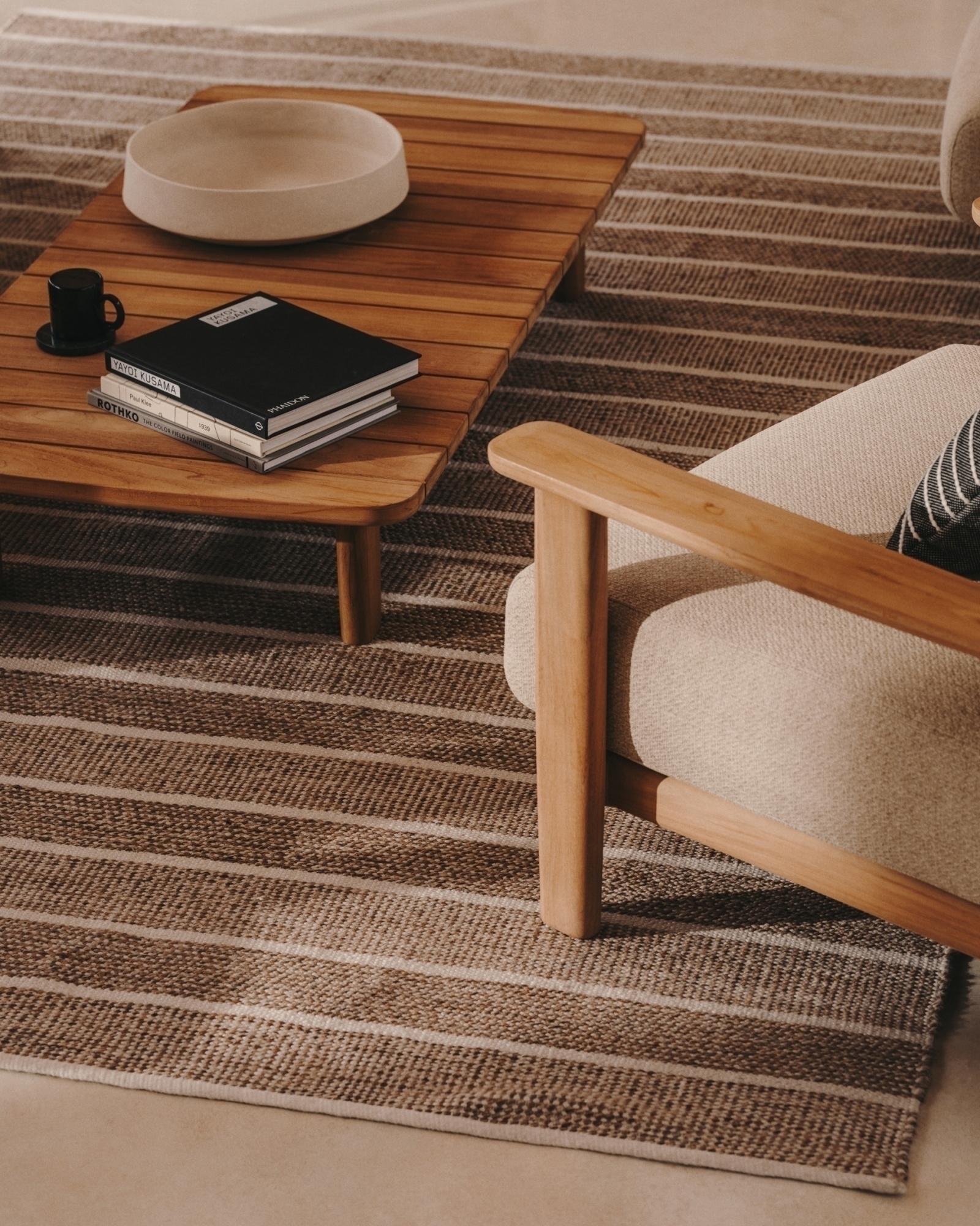 Ковер Desni бежевый 100% ПЭТ 200 х 300 см La Forma (ex Julia Grup)