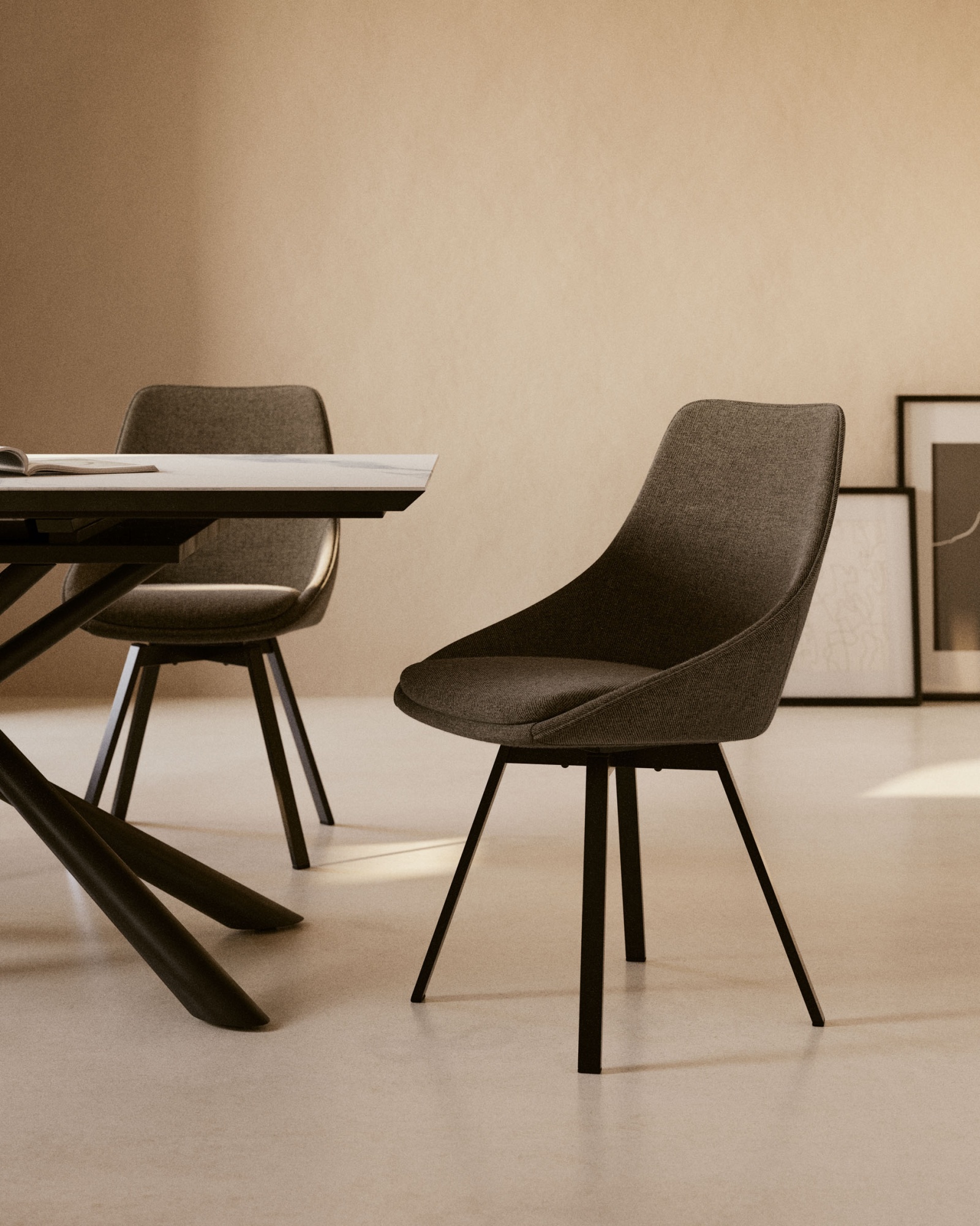 Стул Haston темно-серый La Forma (ex Julia Grup)