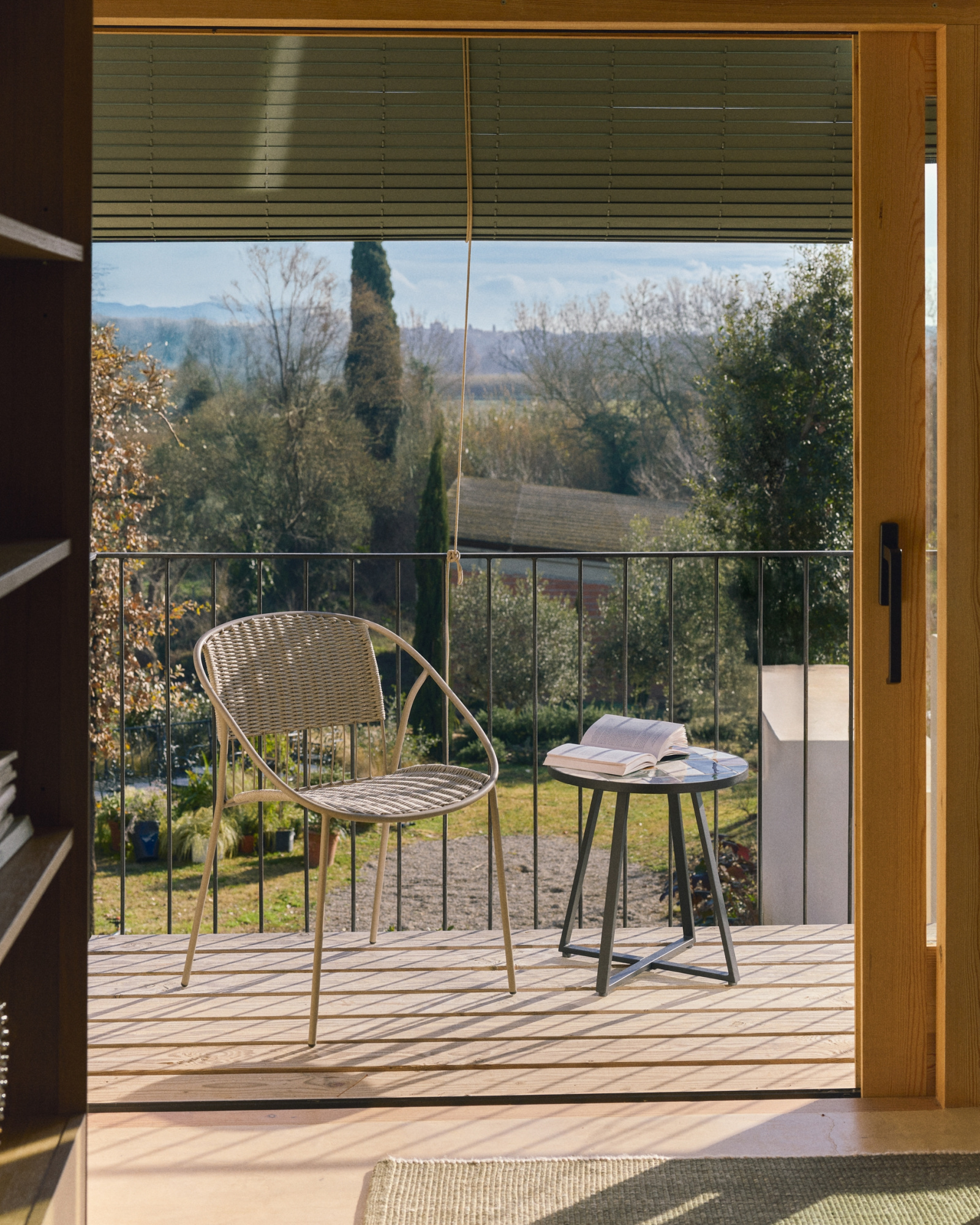 Стул уличный Atrani из стали и веревки цвета таупе La Forma 481371