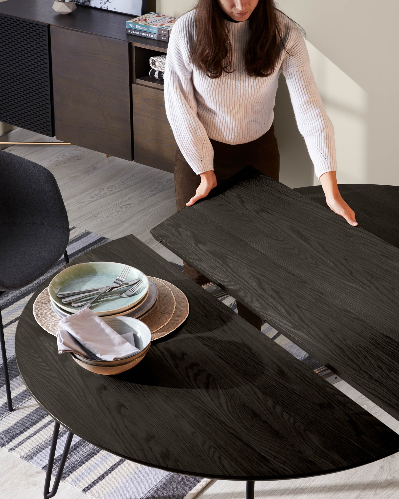 Круглый стол Norfort 120(200) х 120 La Forma (ex Julia Grup)