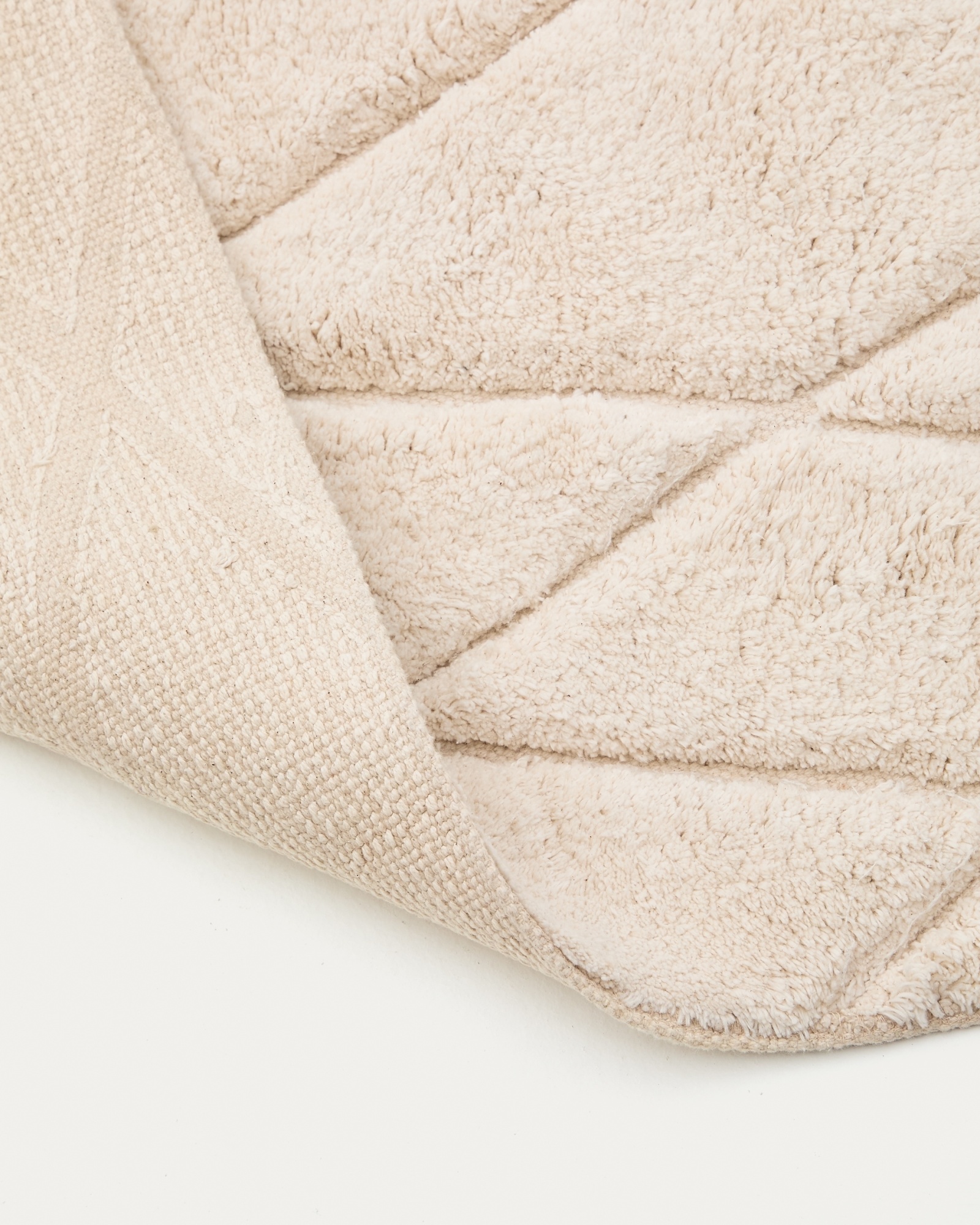 Коврик для ванной Nyana белый хлопковый 50 x 70 см La Forma (ex Julia Grup)