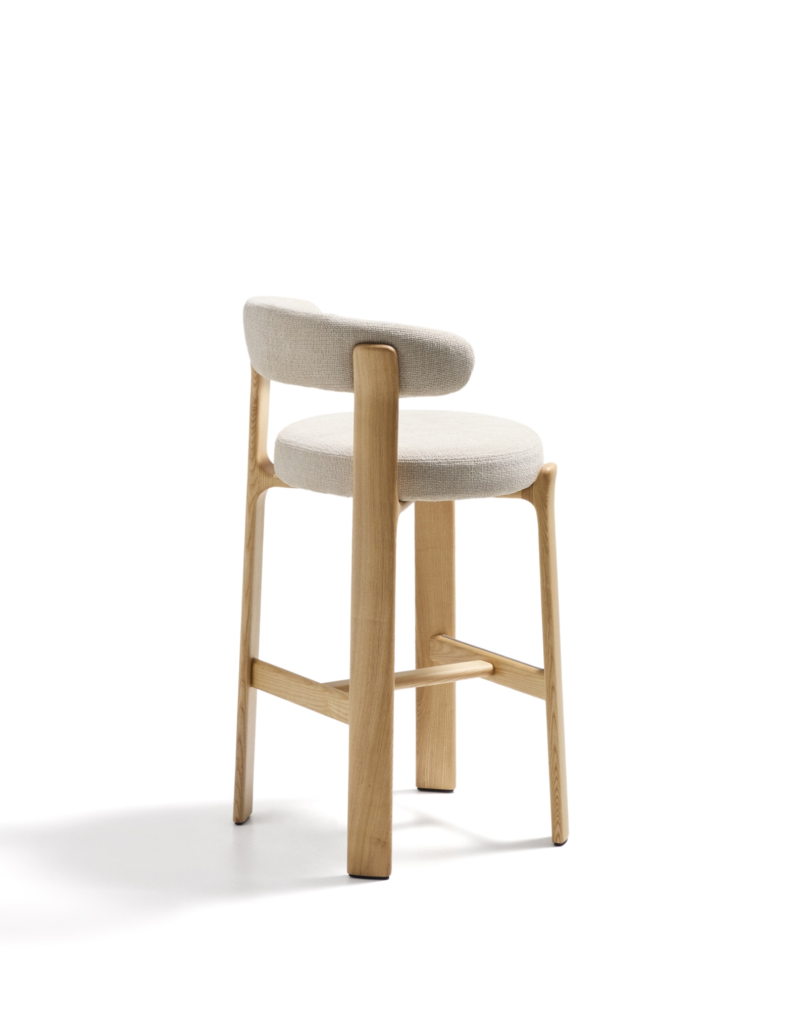 Барный стул Granite из бежевой синели и ясеня с натуральной отделкой 75 см La Forma (ex Julia Grup)