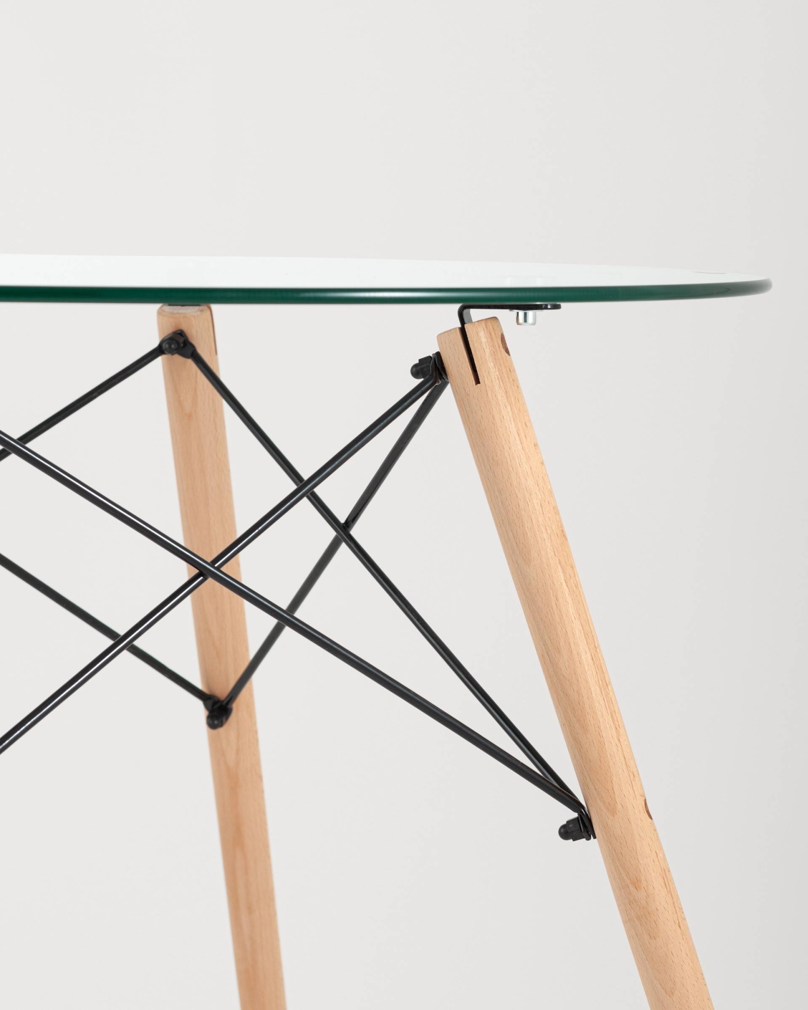 Стол Eames DSW NEW D80 стеклянный Stool Group