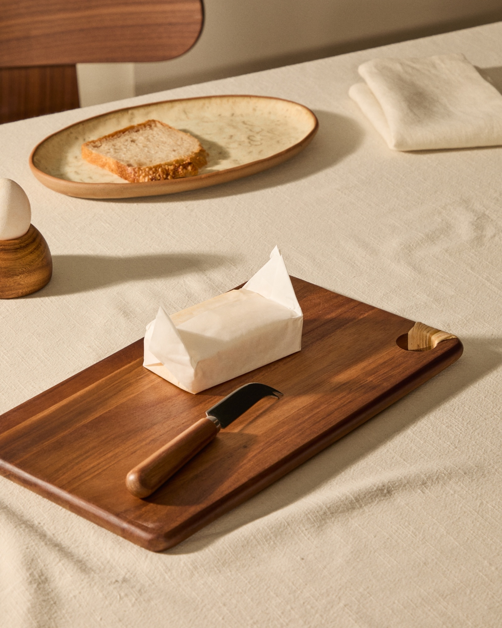 Sardis Сервировочная доска из древесины акации и ротанга 35 x 20 см La Forma (ex Julia Grup)