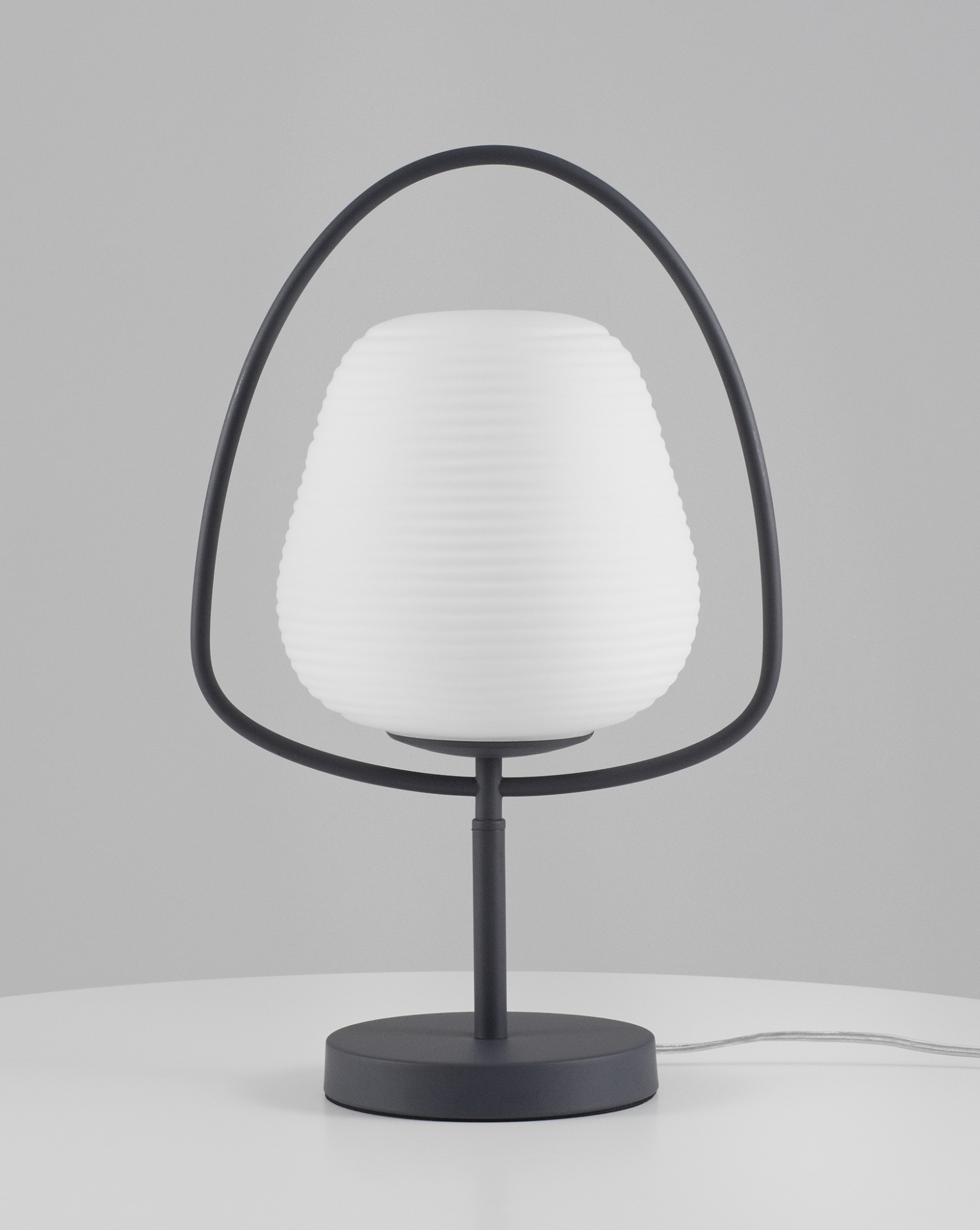 Настольная лампа Moderli V2883-1T Julia 1*E27*25W