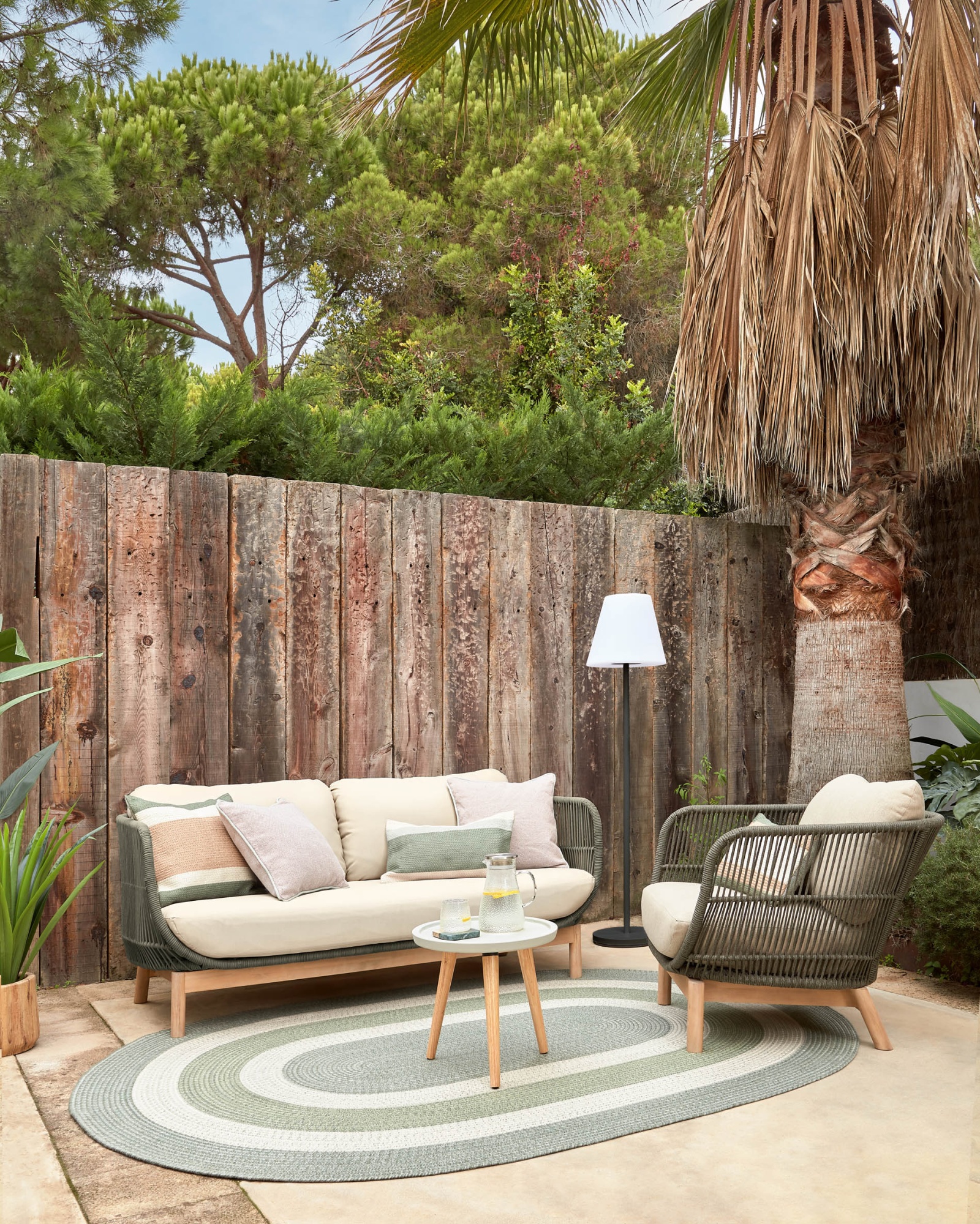 3-местный диван Catalina из зеленой веревки La Forma (ex Julia Grup)