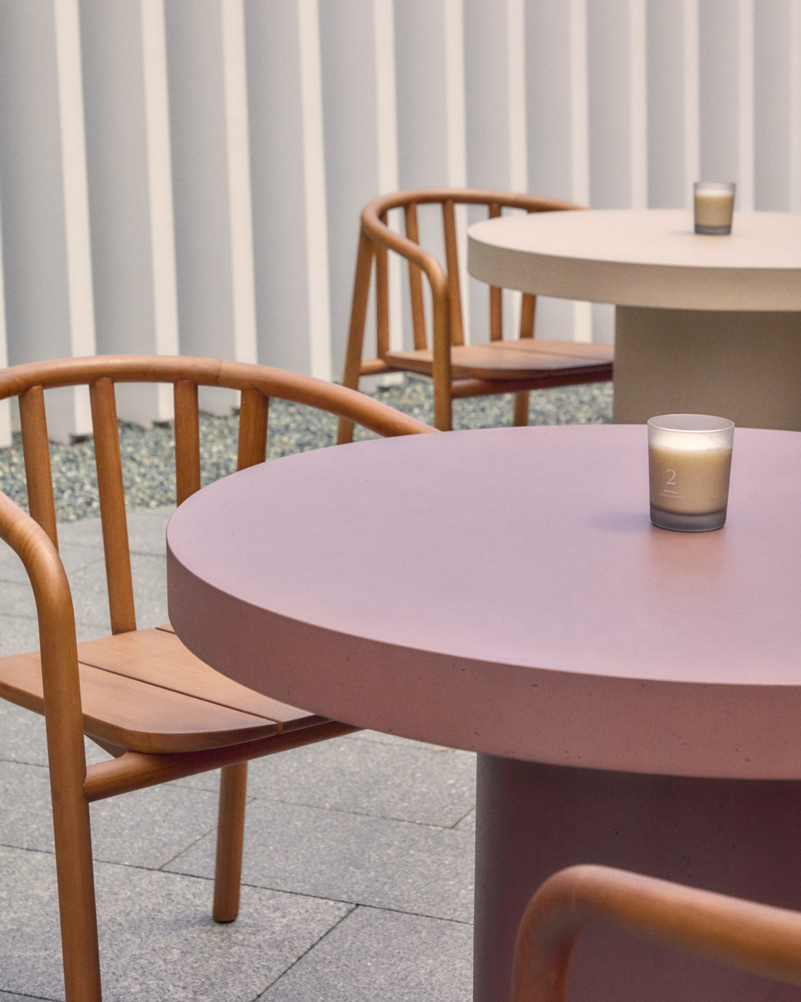 Aiguablava Круглый стол из терракотового цемента Ø90 см La Forma (ex Julia Grup)