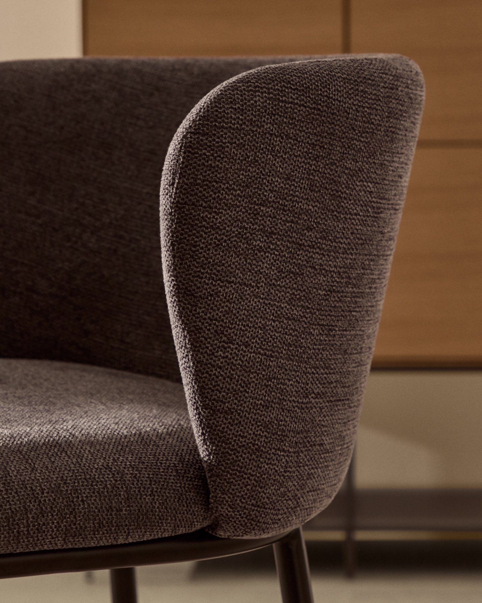 Ciselia Полубарный стул из темно-серой синели 65 см La Forma (ex Julia Grup)