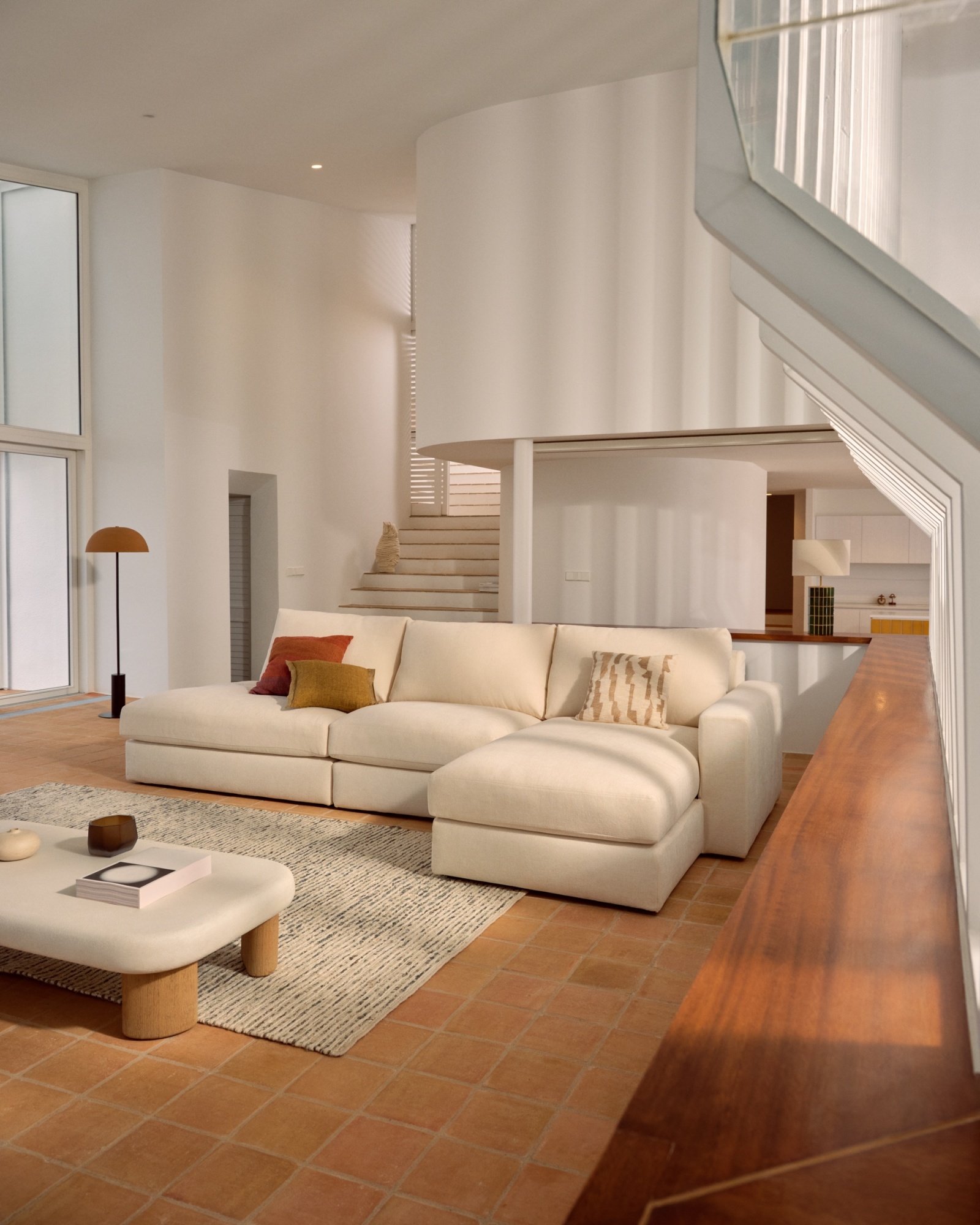 Alea 5-местный модульный диван с правым шезлонгом и съемным чехлом 340 см La Forma (ex Julia Grup)