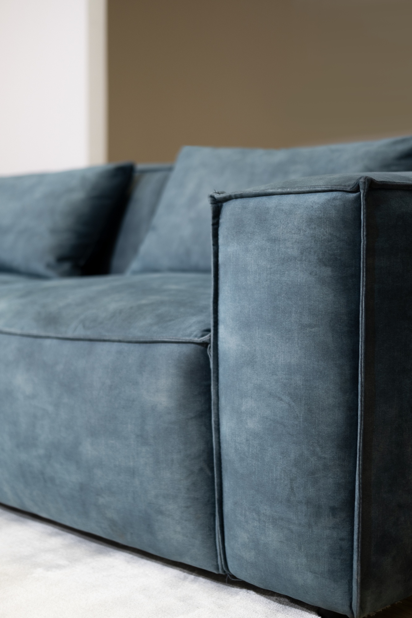 Диван Milosh tendence 701110