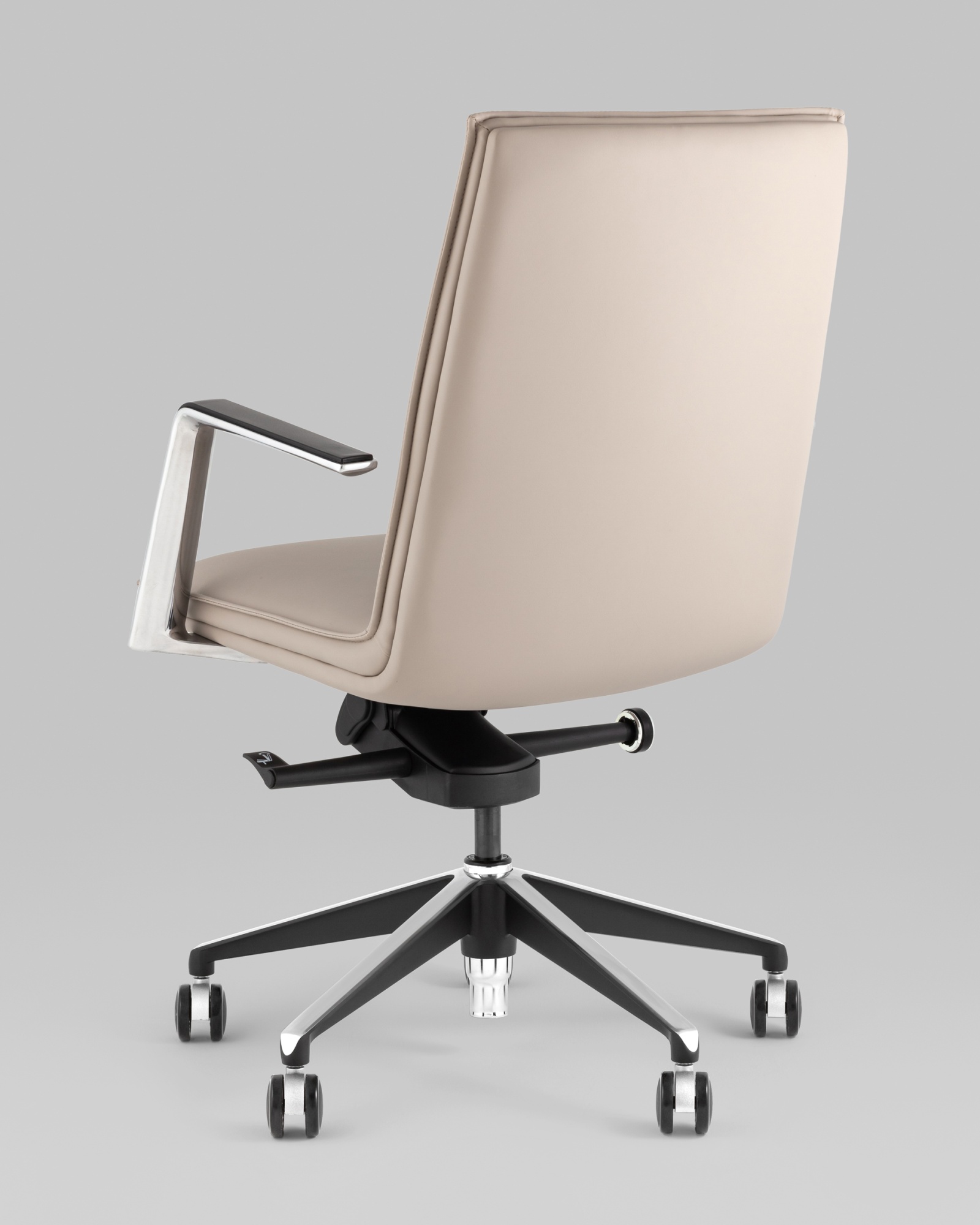 Кресло офисное TopChairs Arrow светло-серый Stool Group