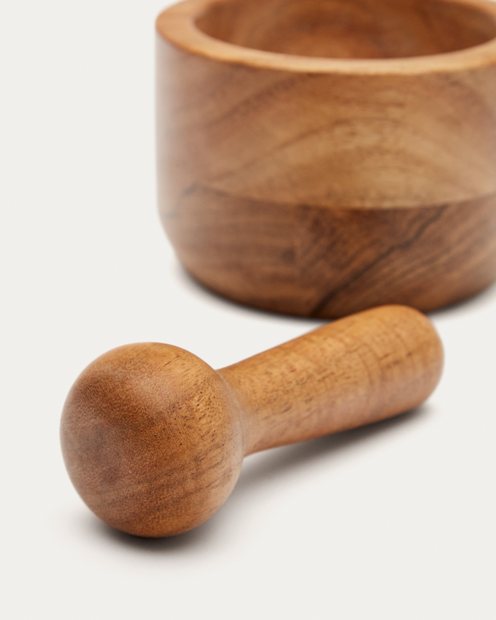 Ступка Kasia из массива акации La Forma (ex Julia Grup)