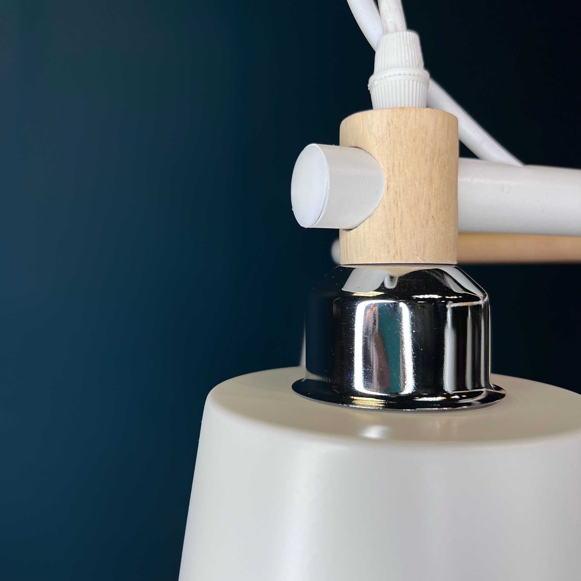 Люстра на штанге VARDA 6 lamps WH by ImperiumLoft