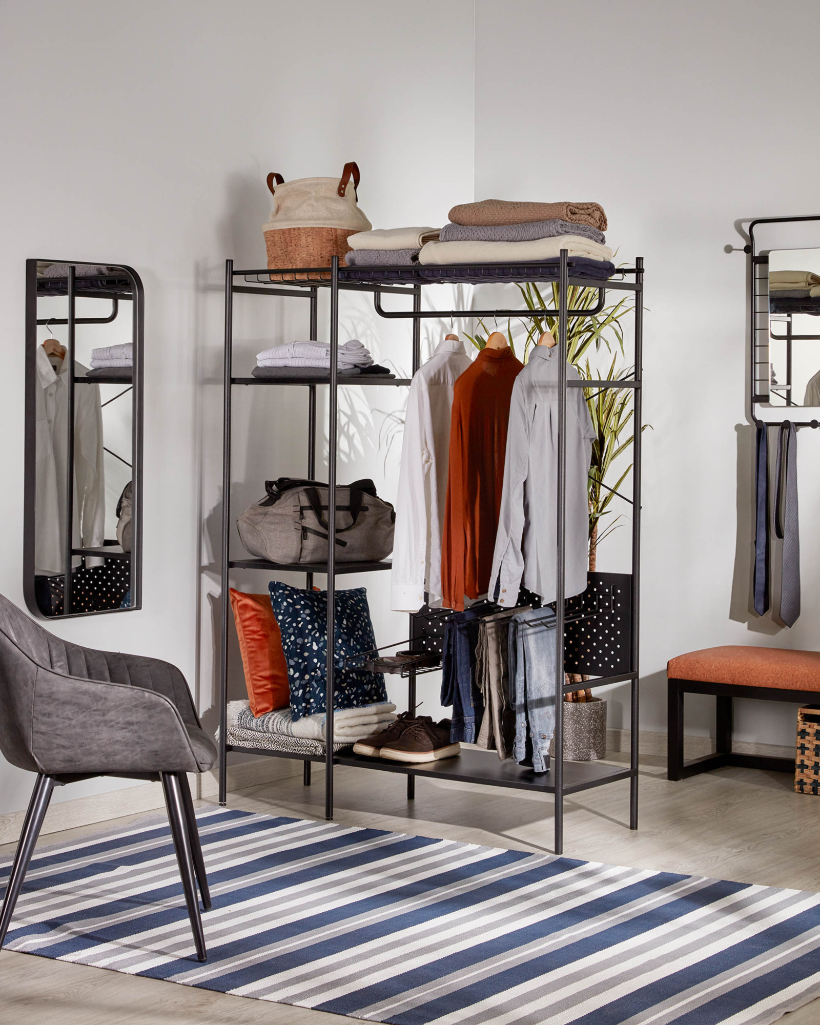 Стеллаж Storn 120x164,5 черный металл La Forma 69069