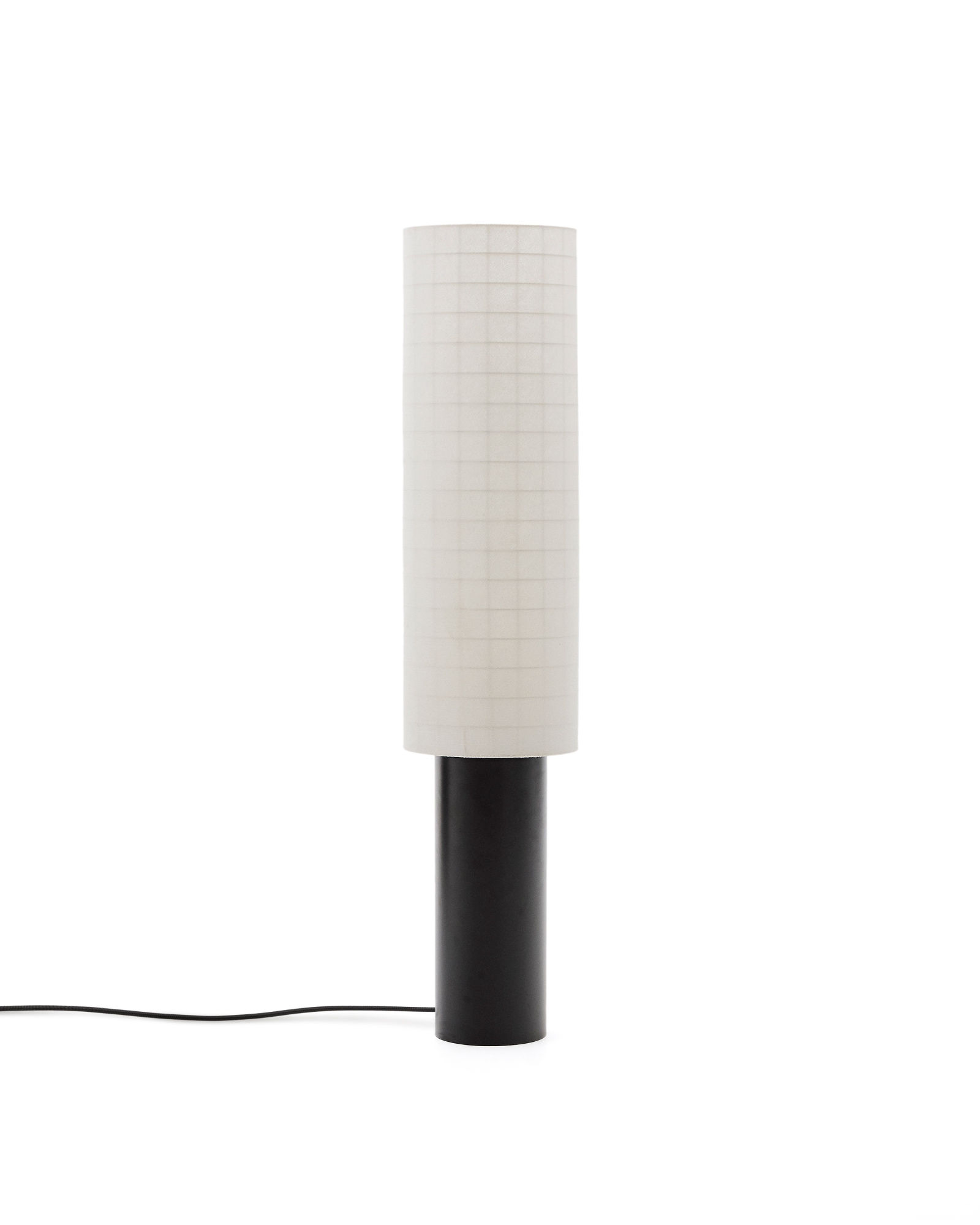 Напольная лампа Dulan из черного металла с абажуром из хлопка La Forma (ex Julia Grup)