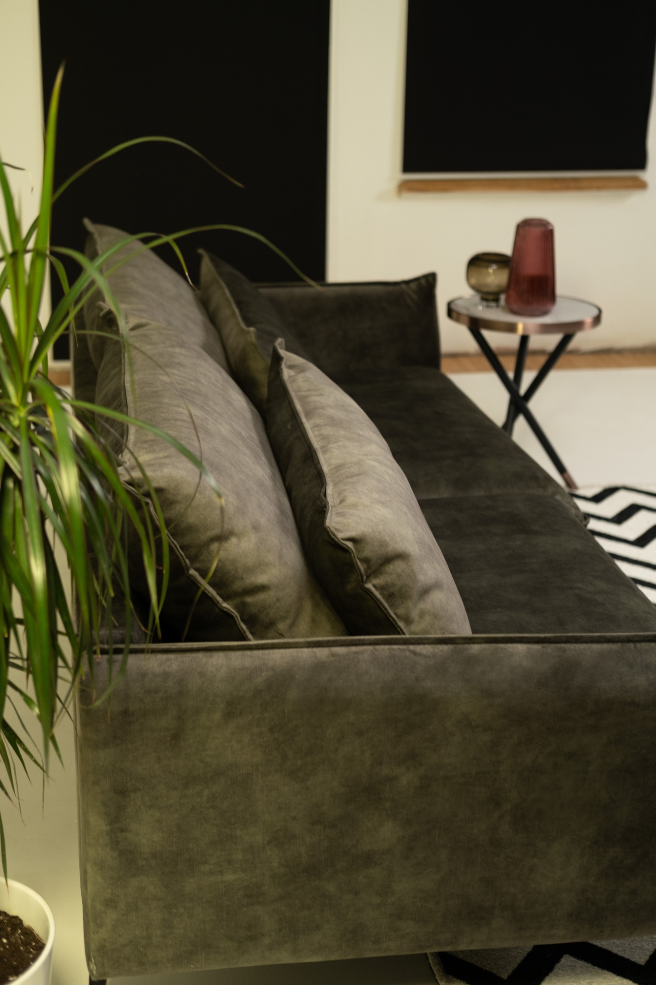 Диван Milosh tendence 700990