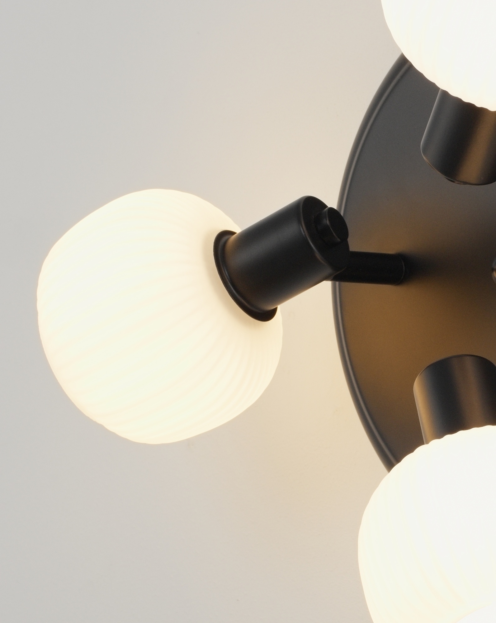 Спот Moderli V3032-3C Katrin 3*E14*40W