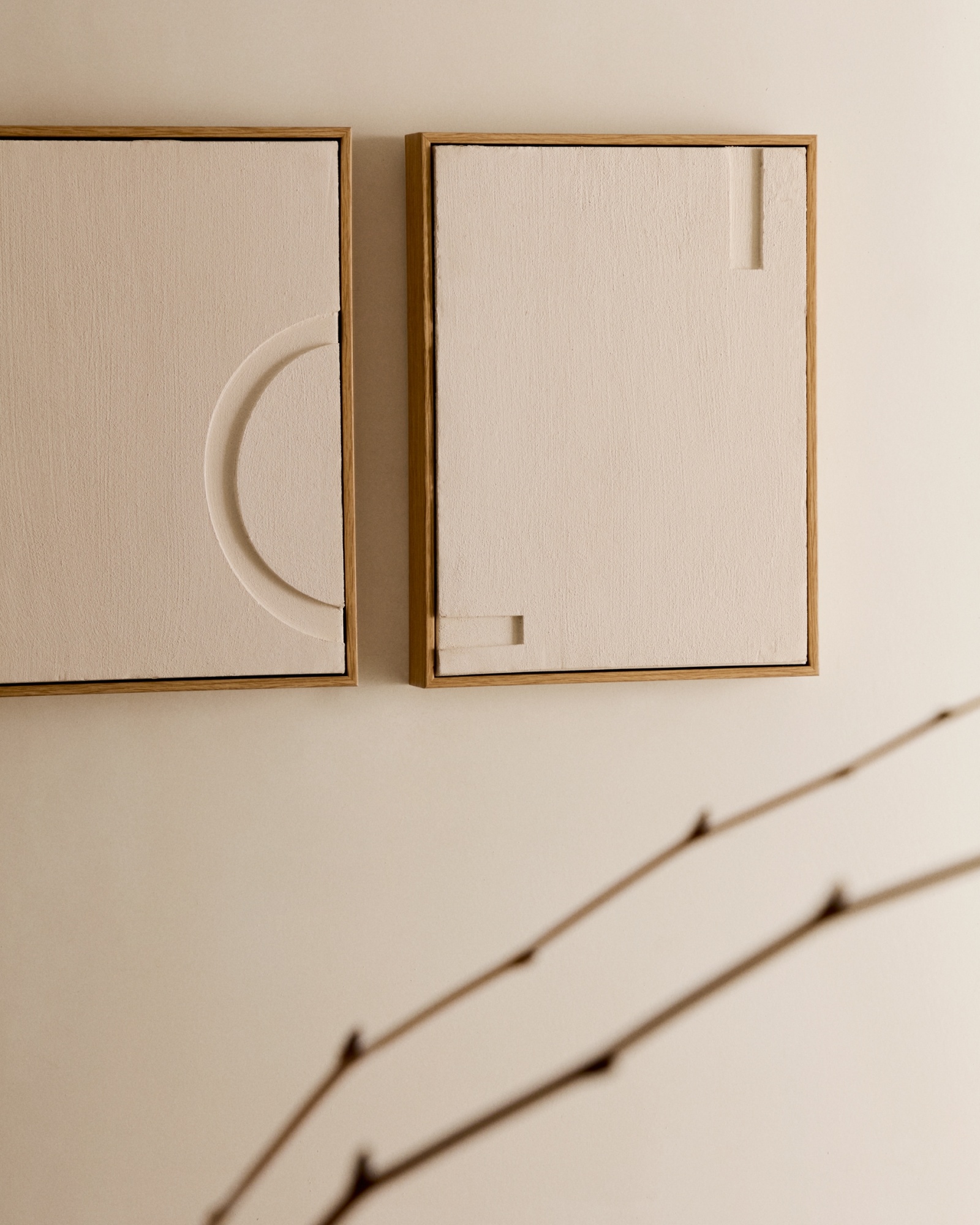 Sefri Набор из 2-х картин с рельефами белого цвета La Forma (ex Julia Grup)