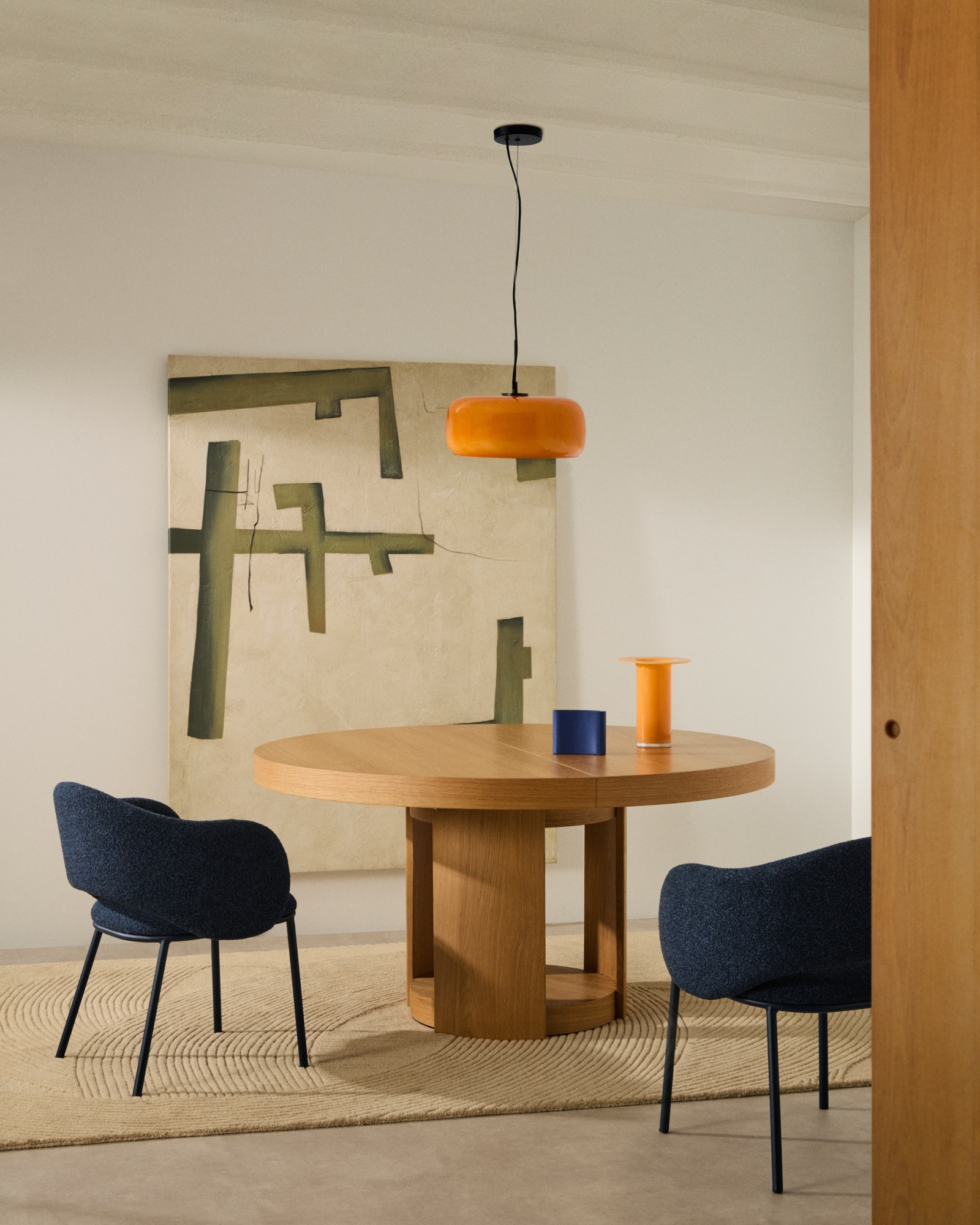 Круглый раздвижной стол Artis из массива дерева и дубового шпона, 120 (170) см x 80 La Forma (ex Julia Grup)