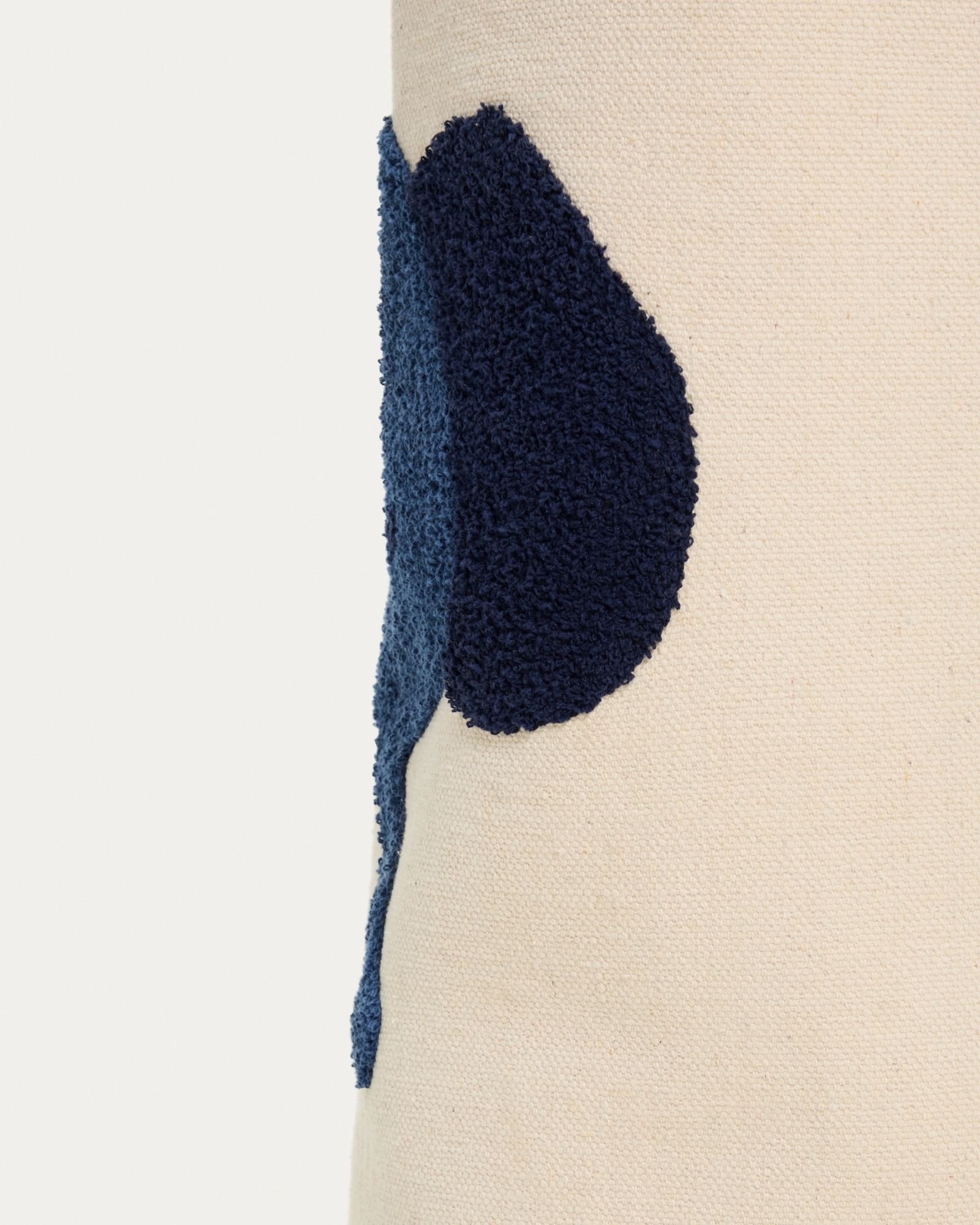 Корзина из хлопка Tandani бежевого цвета с синим слоном 50 см La Forma (ex Julia Grup)