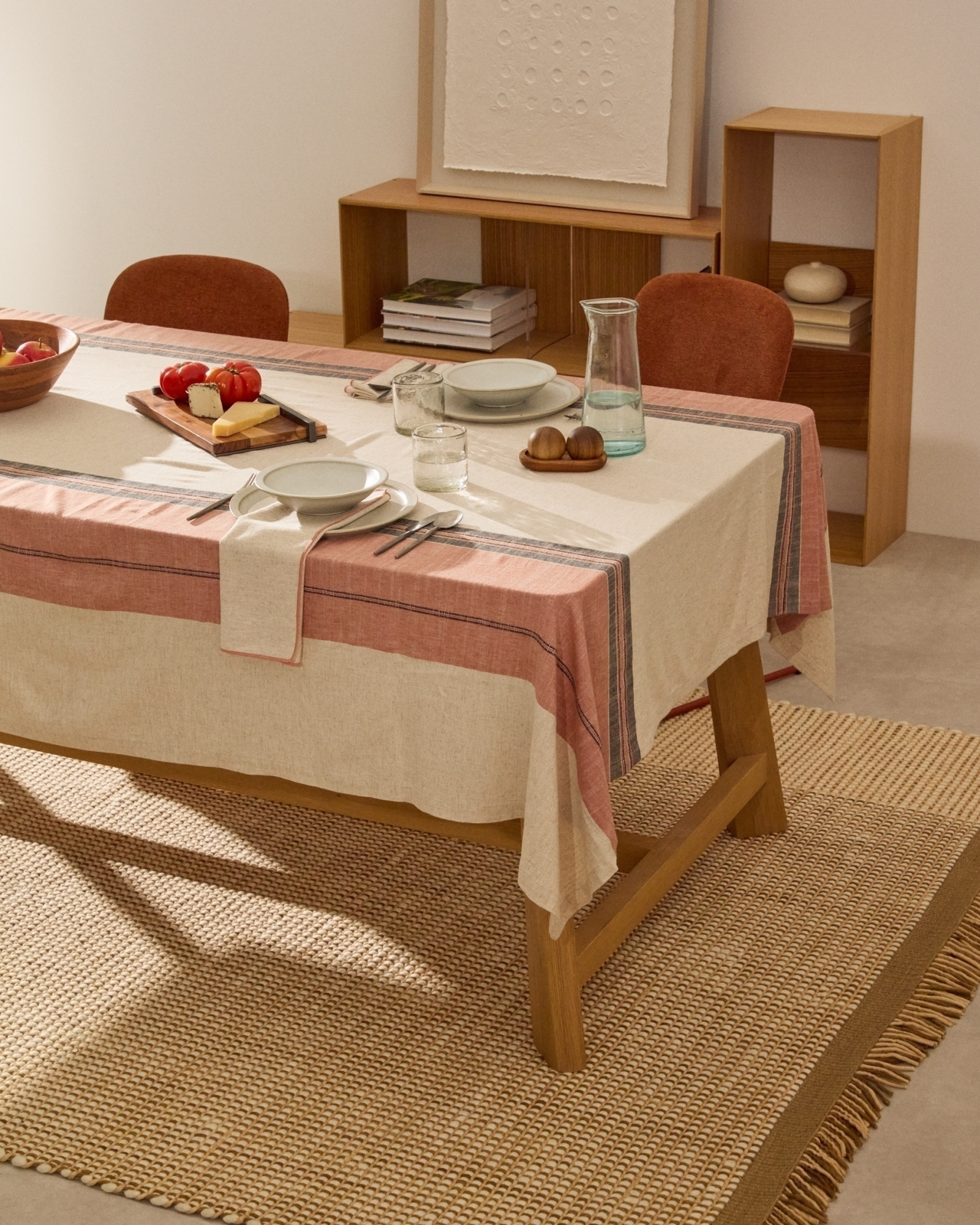 Ковер из шерсти Blart бежевого цвета с контрастной полосой по бокам 160 x 230 см La Forma 254163