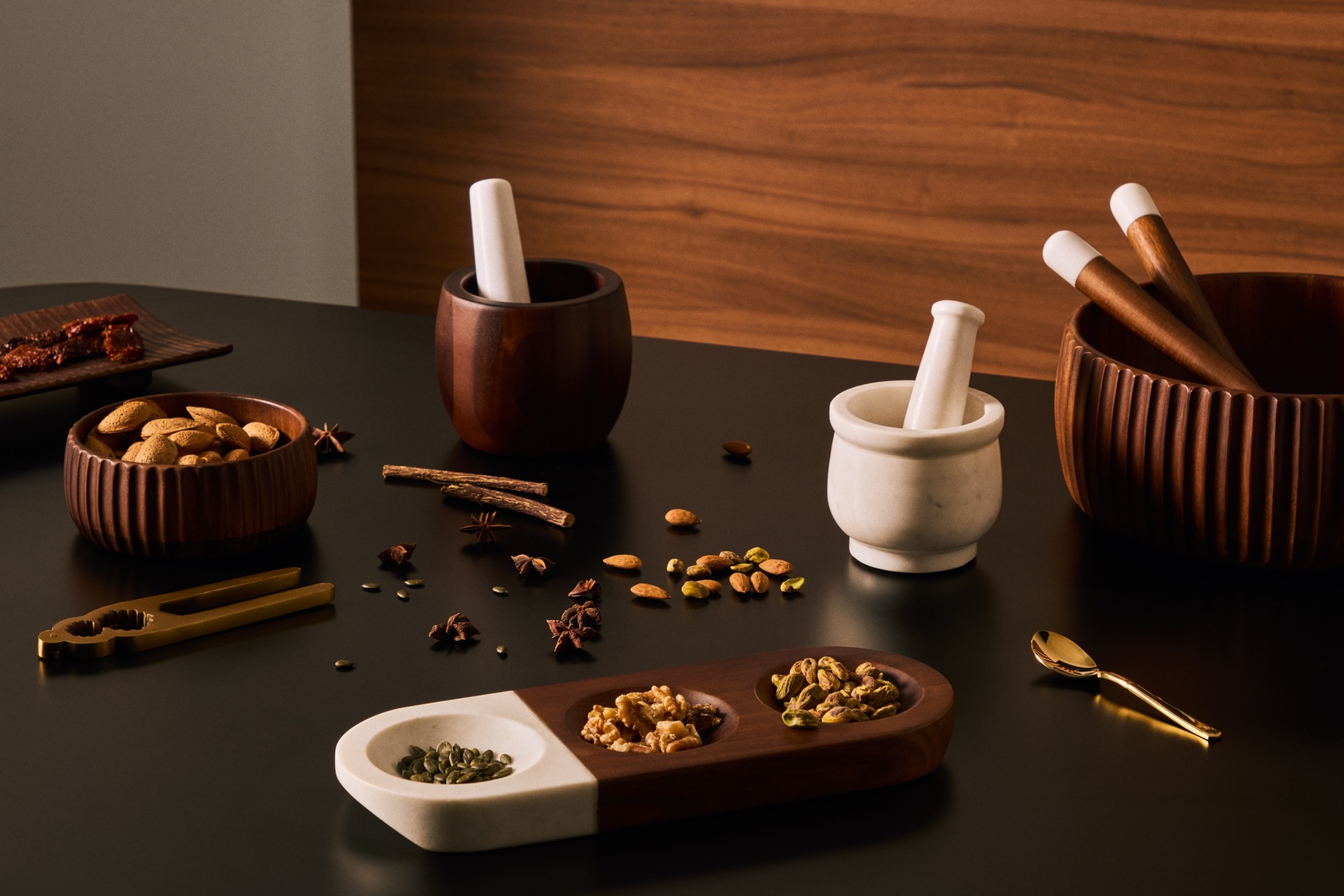 Маленькая миска Rommu из акации La Forma (ex Julia Grup)