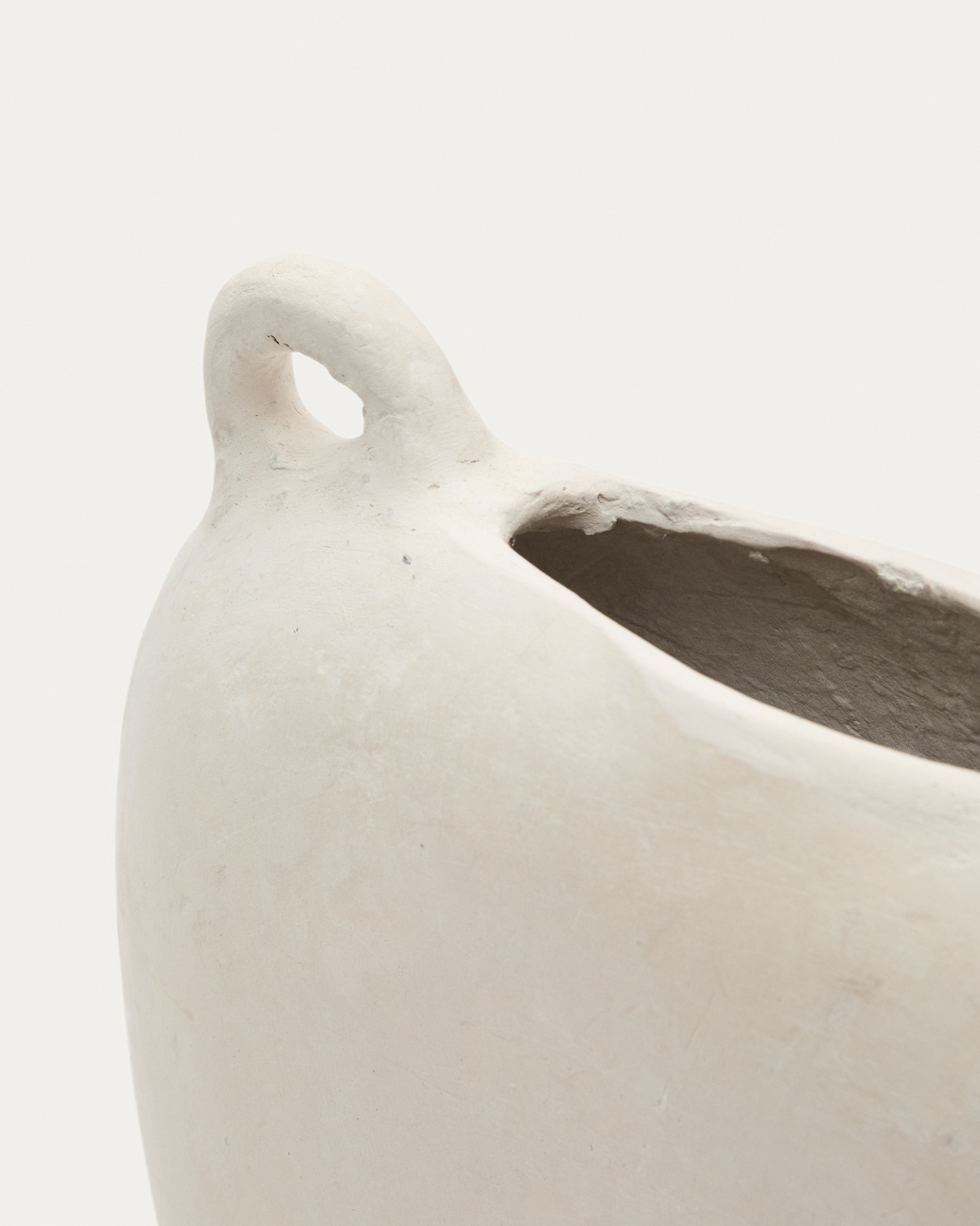 Neti белая ваза из папье-маше, 37 см La Forma (ex Julia Grup)