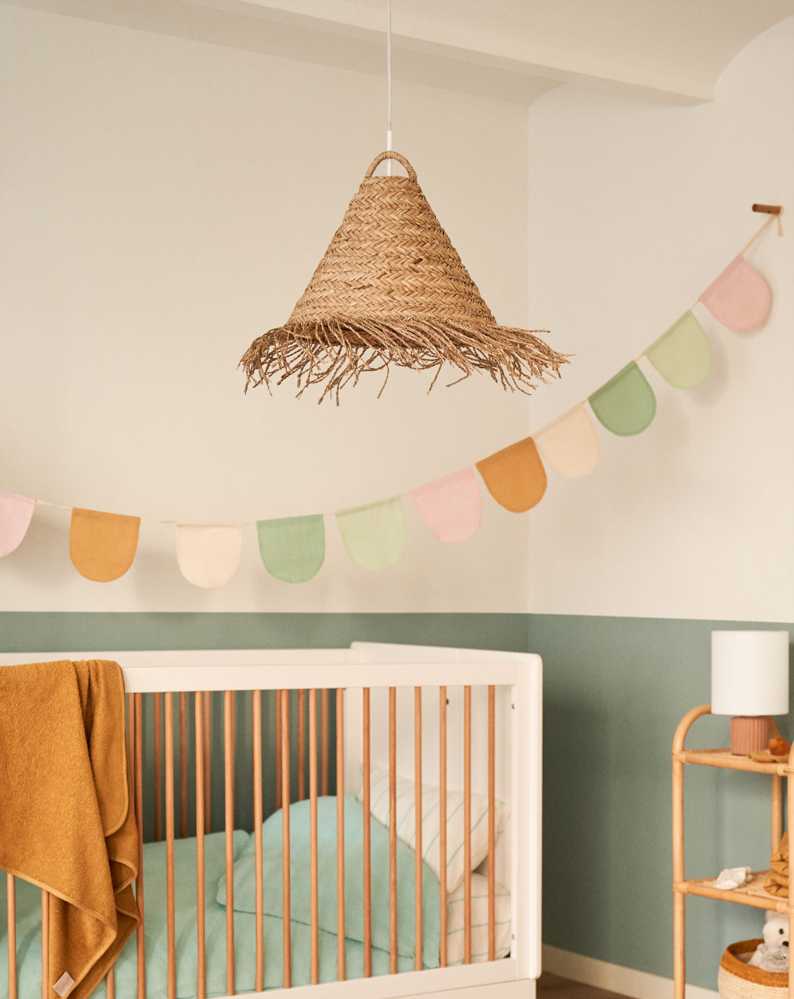 Абажур Fonteta из натурального волокна с натуральной отделкой, 40 см La Forma (ex Julia Grup)