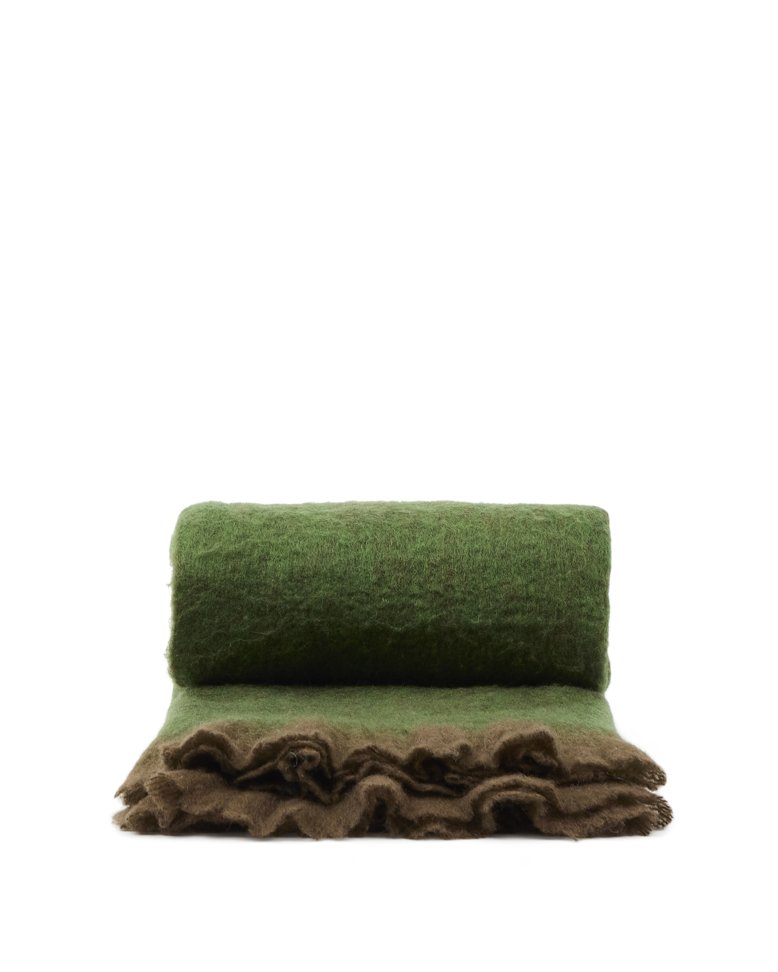 Плед Odelna из шерсти и акрила с оборками зеленого цвета, 130 x 170 см La Forma 430455