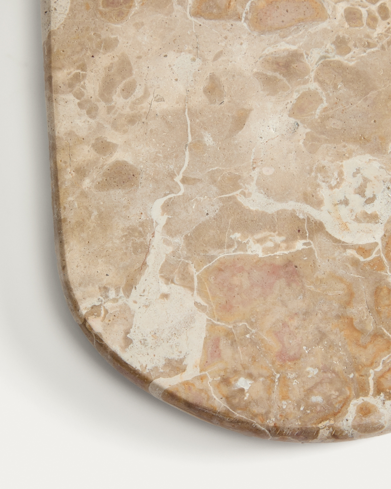 Сервировочная доска Orlina из бежевого мрамора 25 x 18 см La Forma 437020