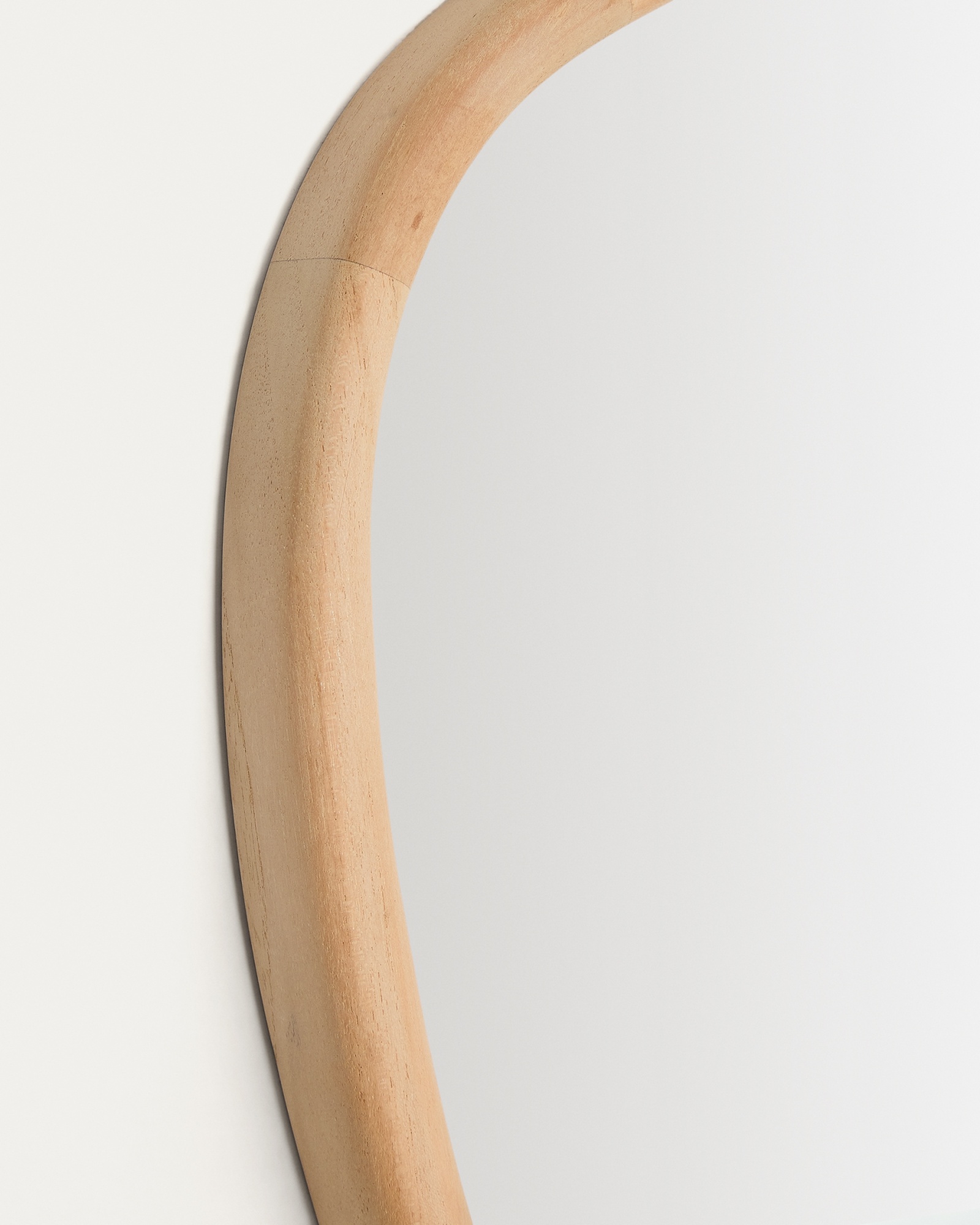 Зеркало Alura в раме из тикового дерева 45,5 x 45,8 см La Forma (ex Julia Grup)