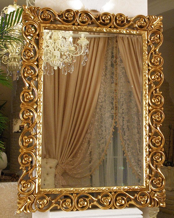 Настенное зеркало в раме Бергамо Louvre Home LH123G