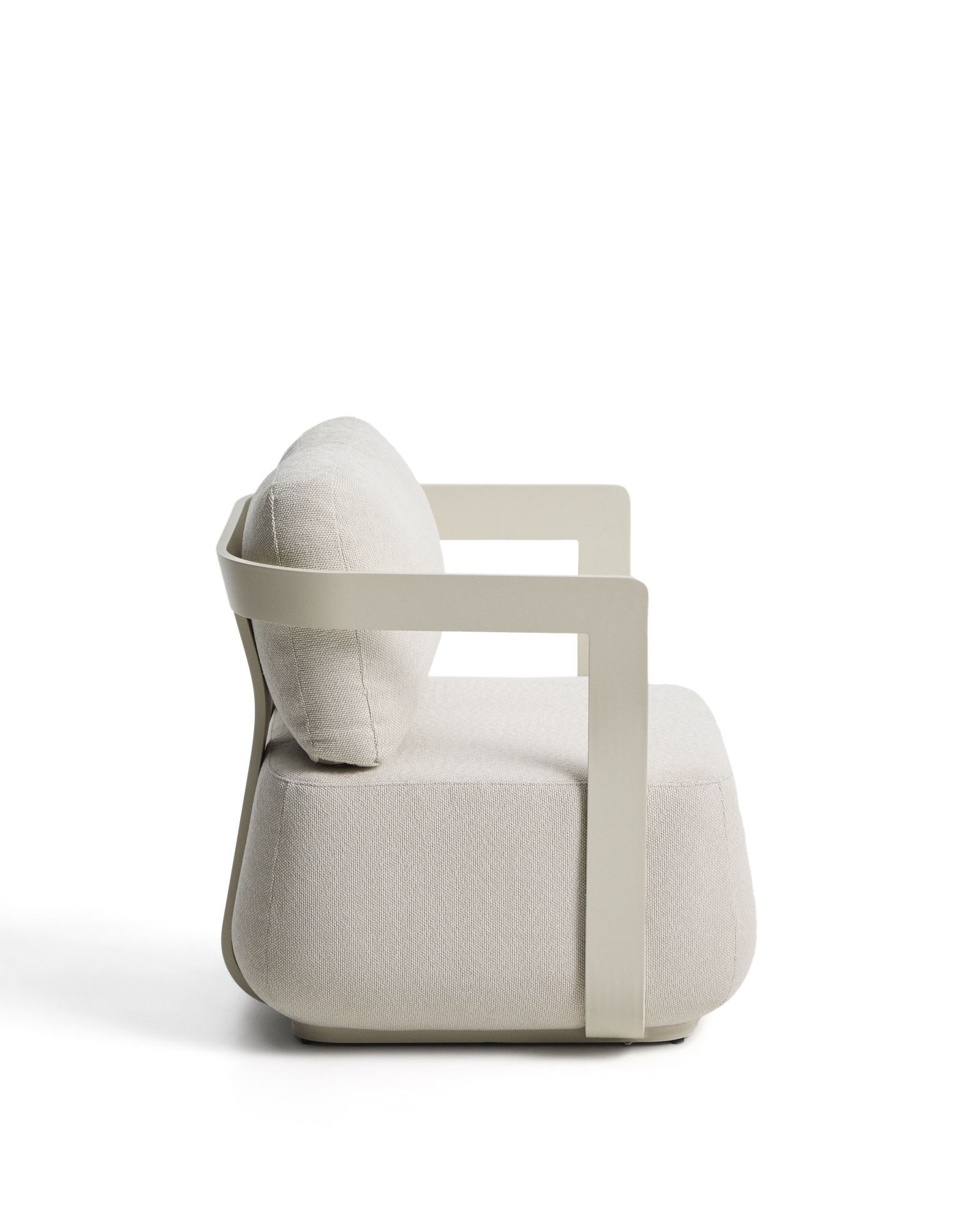 Уличное кресло Tamaris из алюминия цвета экрю La Forma 482652