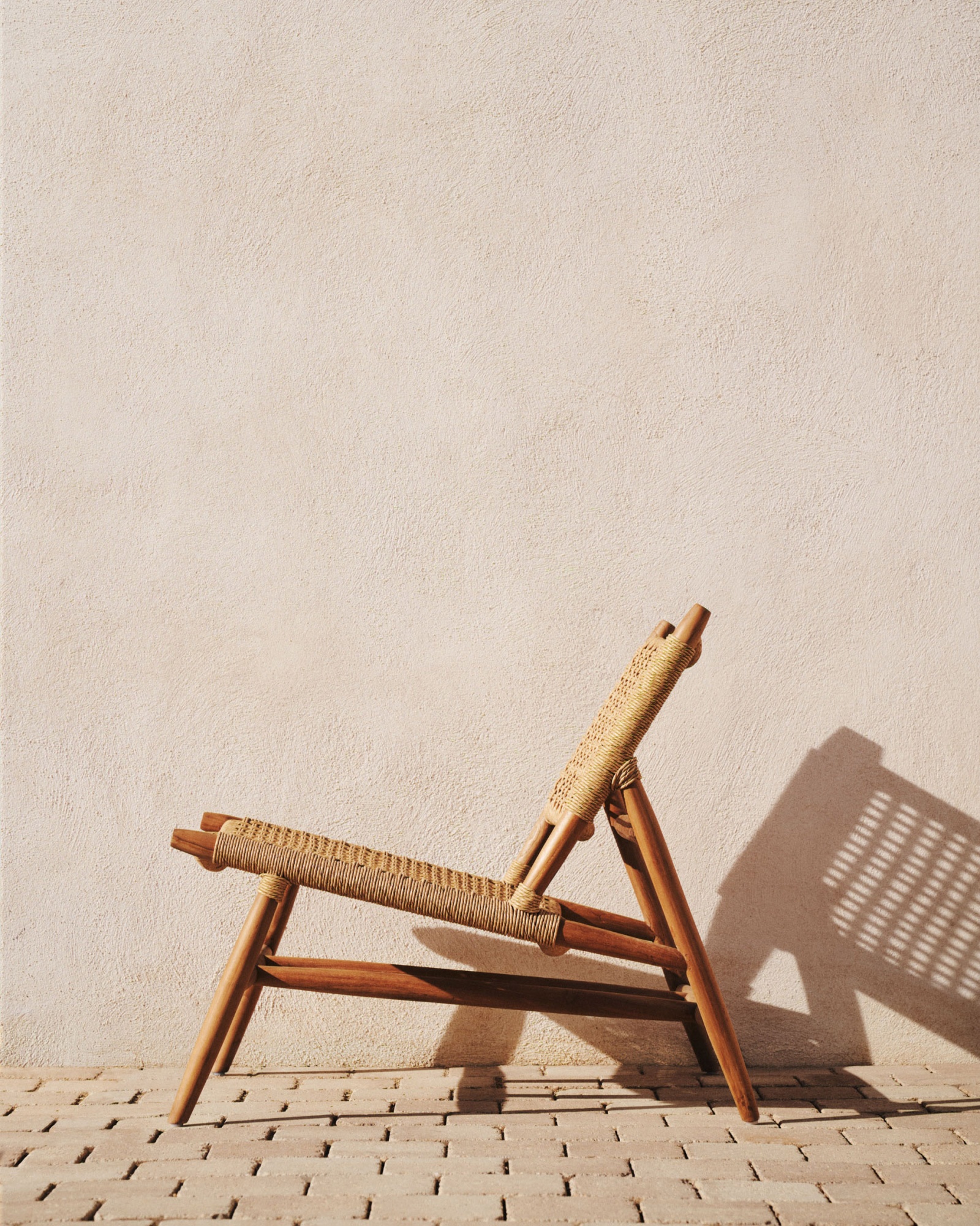 Codolar Кресло из массива тика La Forma (ex Julia Grup)