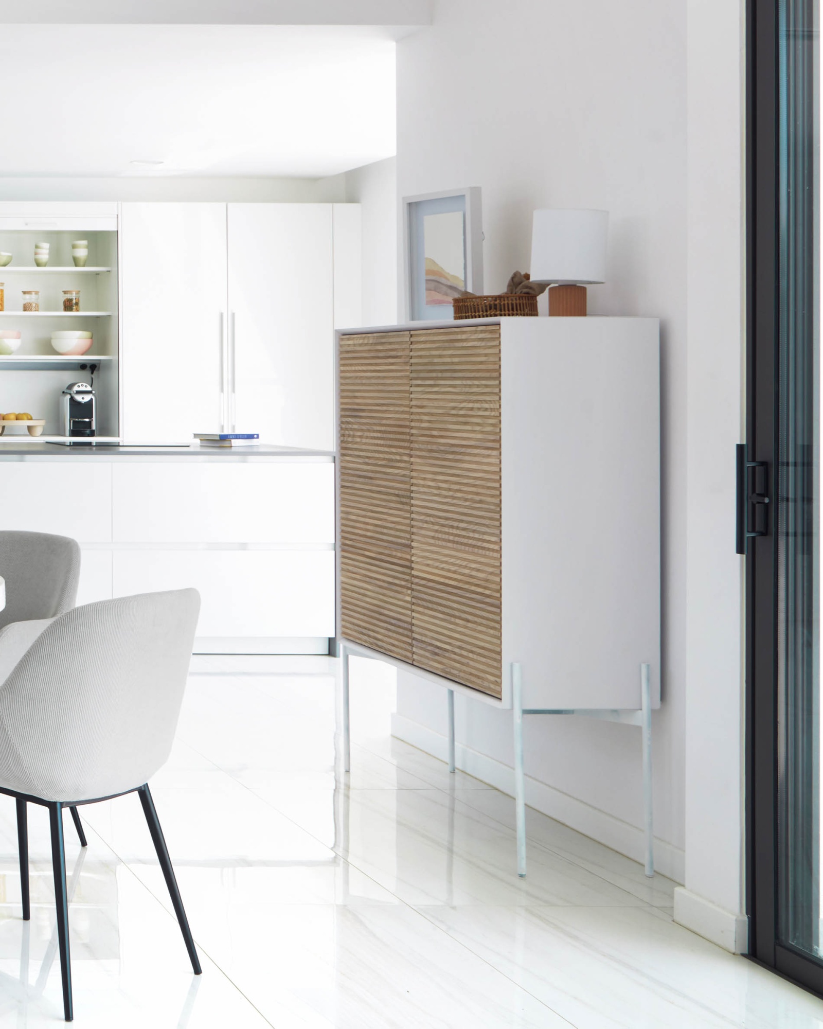 Стул Konna светло-серый вельвет La Forma (ex Julia Grup)