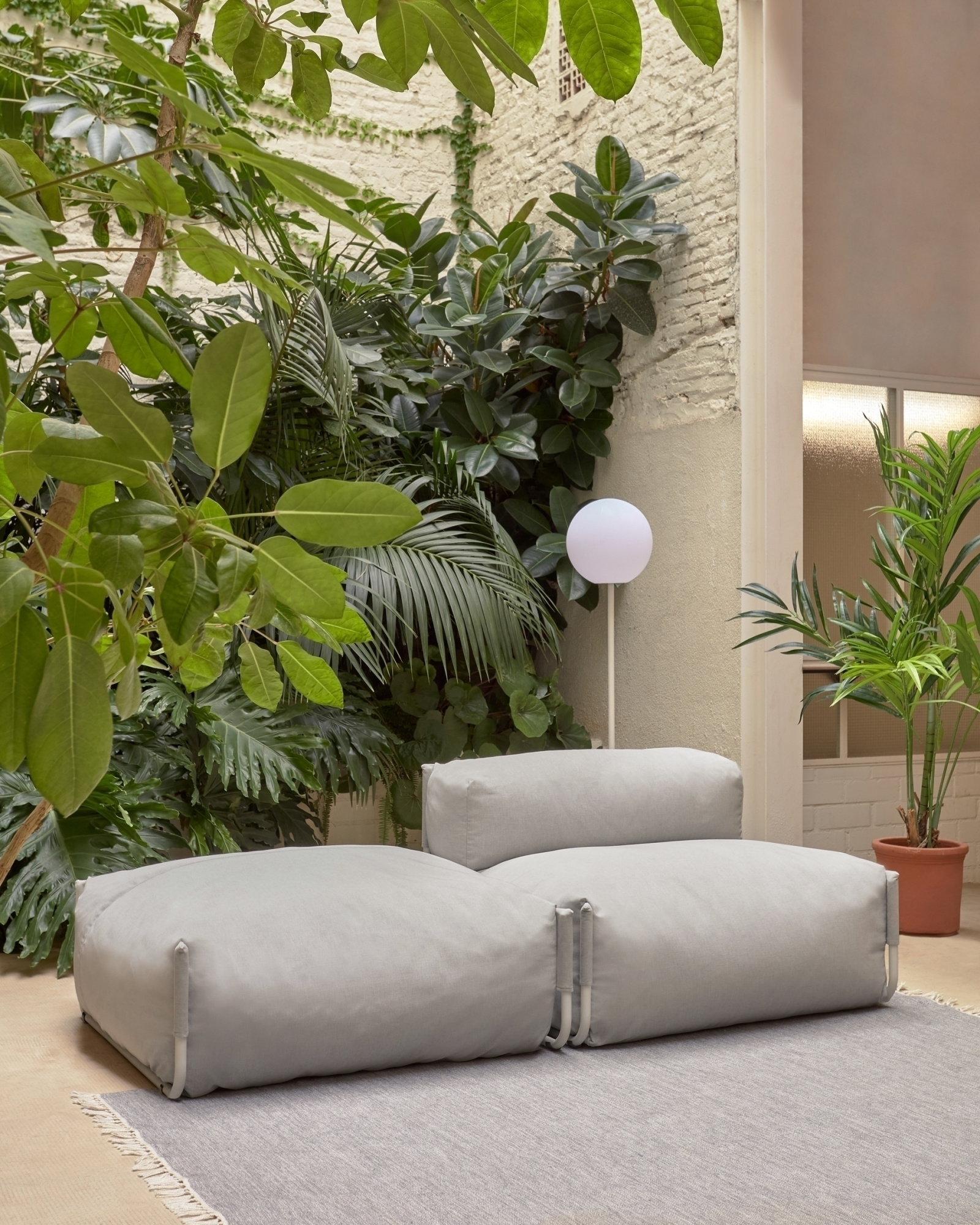 Square пуф квадратный  101 x 101 см, светло-серый, белый алюминий, для садового модульного дивана La Forma 118660