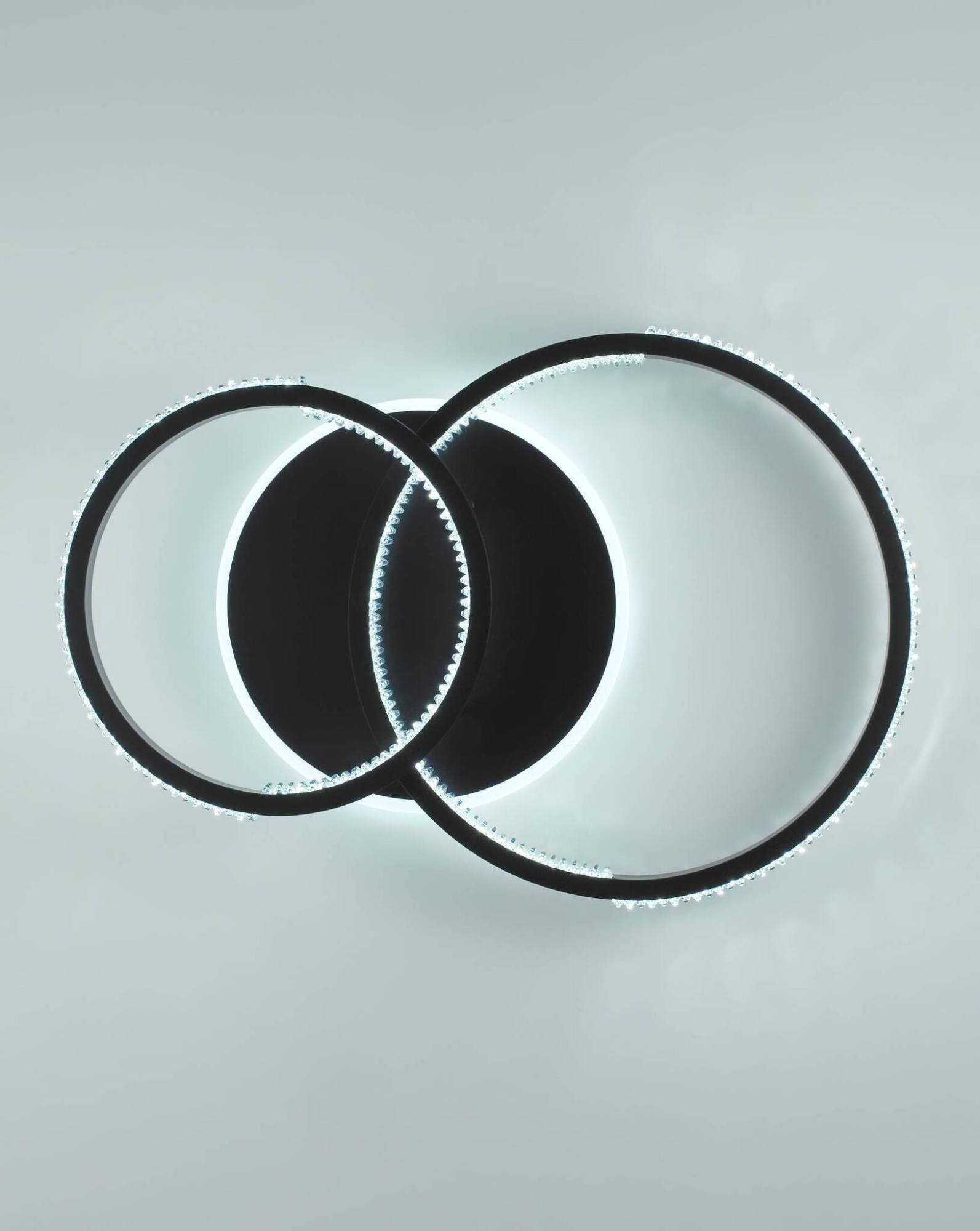 Светодиодная потолочная люстра с пультом Moderli V2891-CL Novas LED 120W