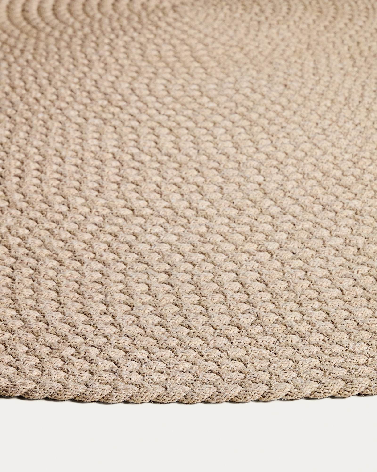 Ковер Despas из синтетического волокна цвета экрю, 200 см La Forma 481391