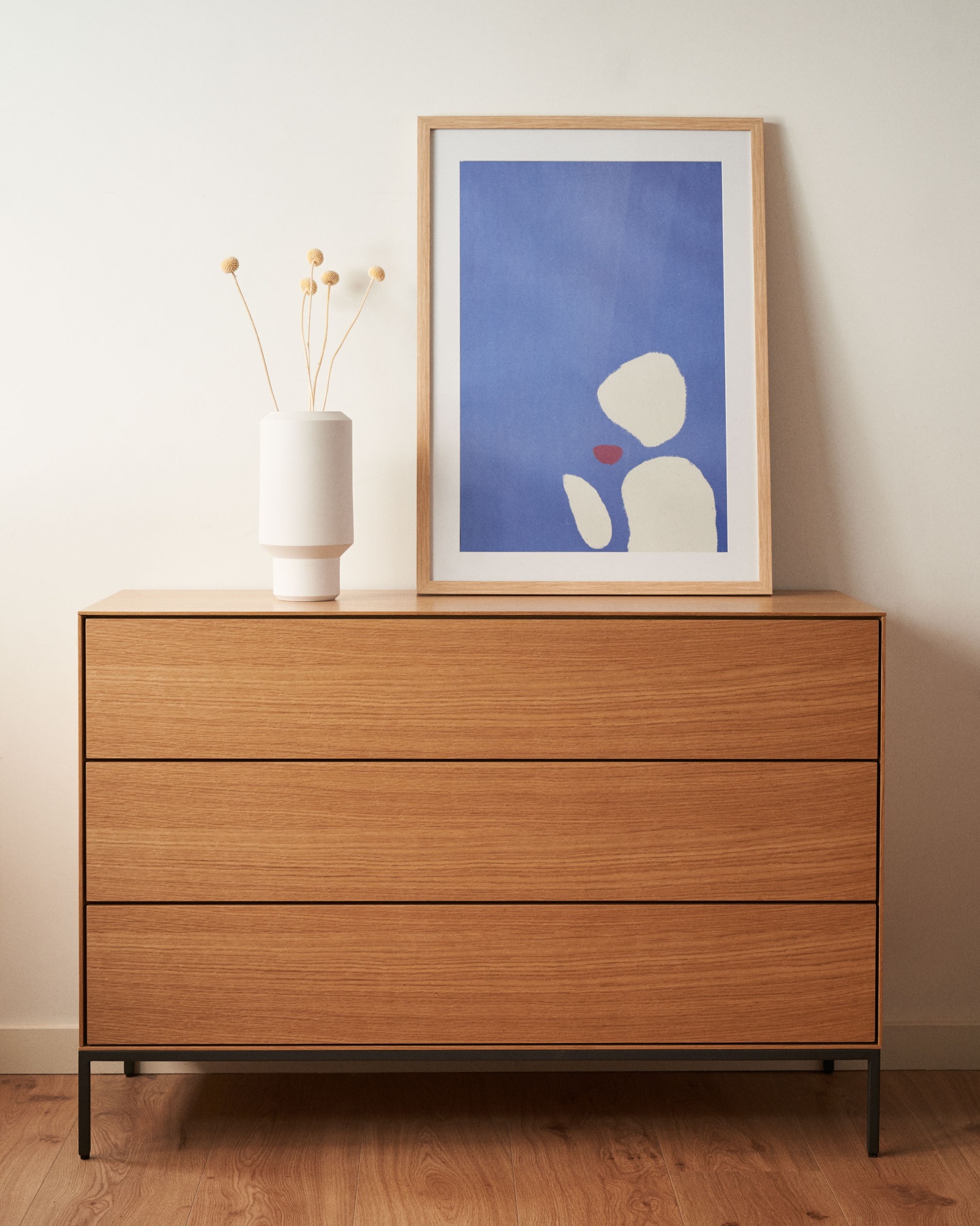 Vedrana Комод с 3 ящиками из дубового шпона со стальными ножками 110 x 75 см La Forma (ex Julia Grup)