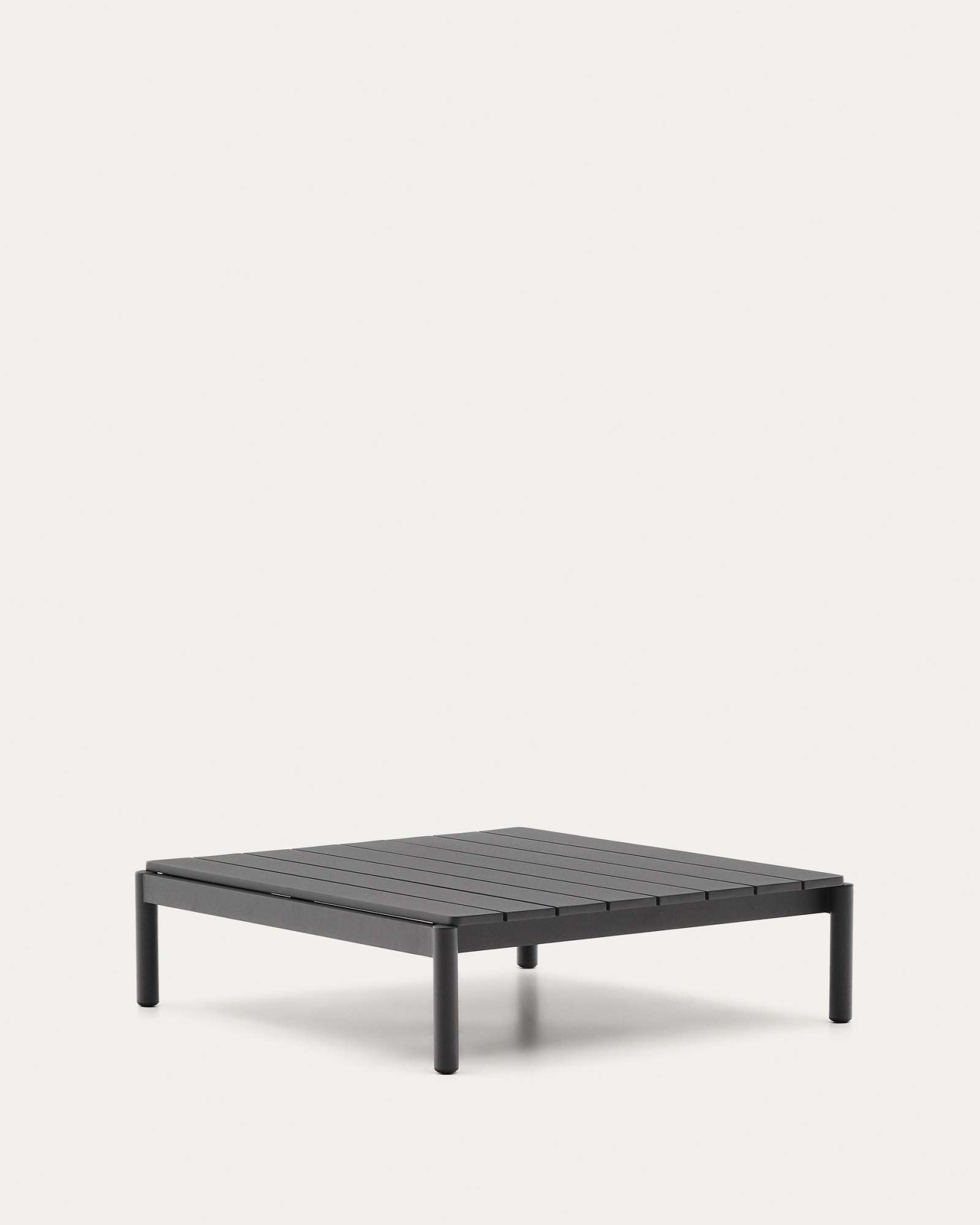 Журнальный столик Sorells из серого алюминия 89 x 91 см La Forma (ex Julia Grup)